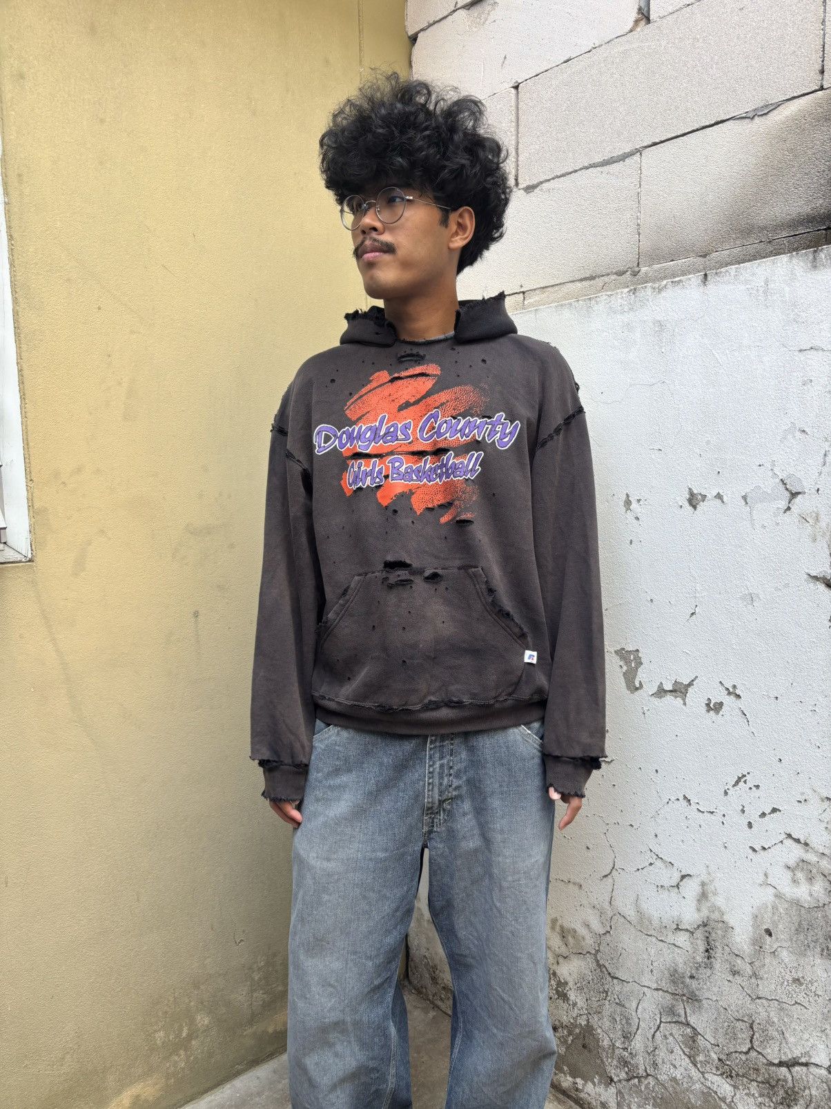 Vintage Faded Distressed Thrashed Russell Hoodie Douglas County ERD Size US L / EU 52-54 / 3 - 4 Thumbnail
