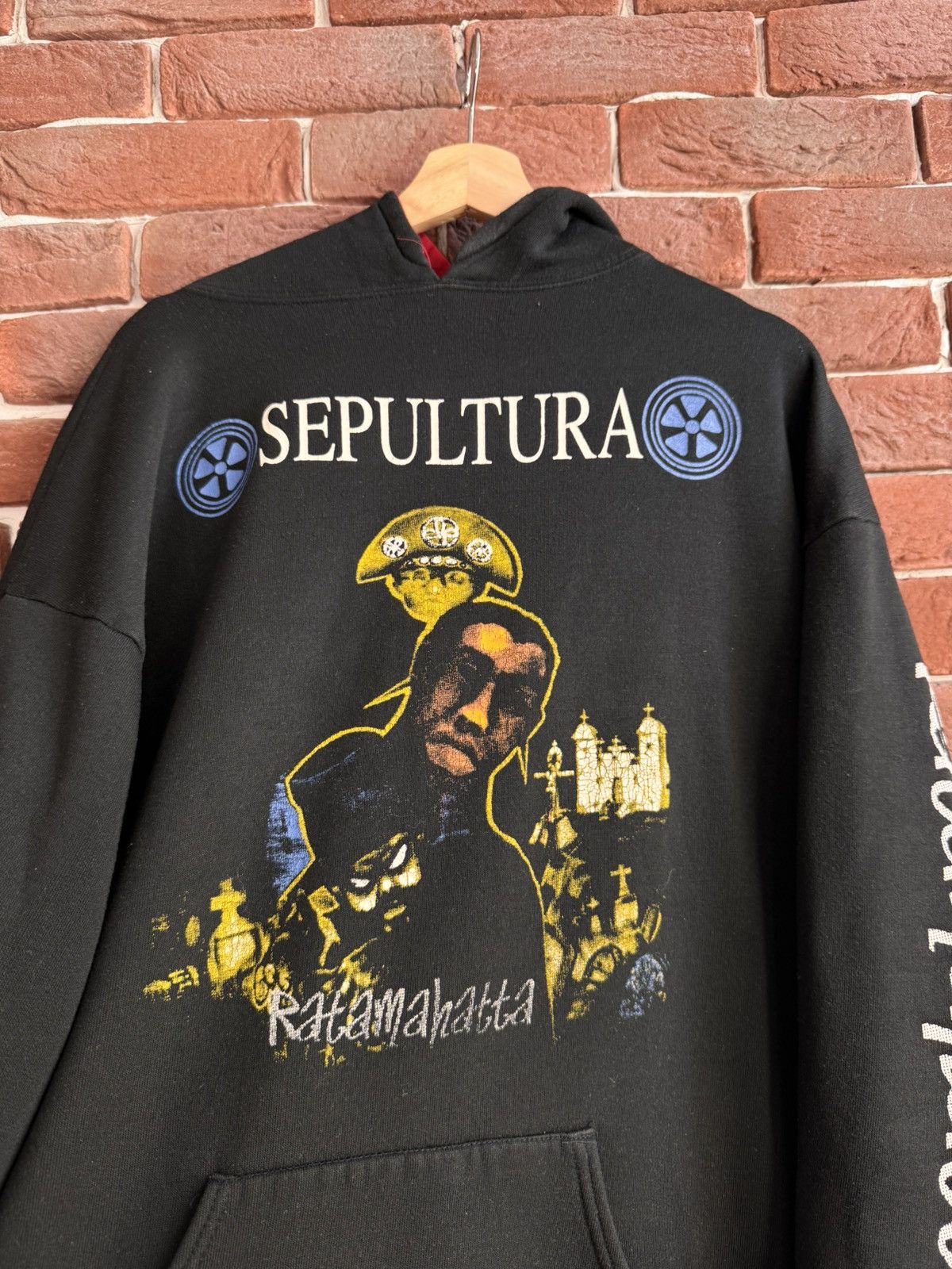 Band Tees Rare 1996 Sepultura Roots Metal Band Hoodie 90s Grail XL Size US XL / EU 56 / 4 - 5 Thumbnail