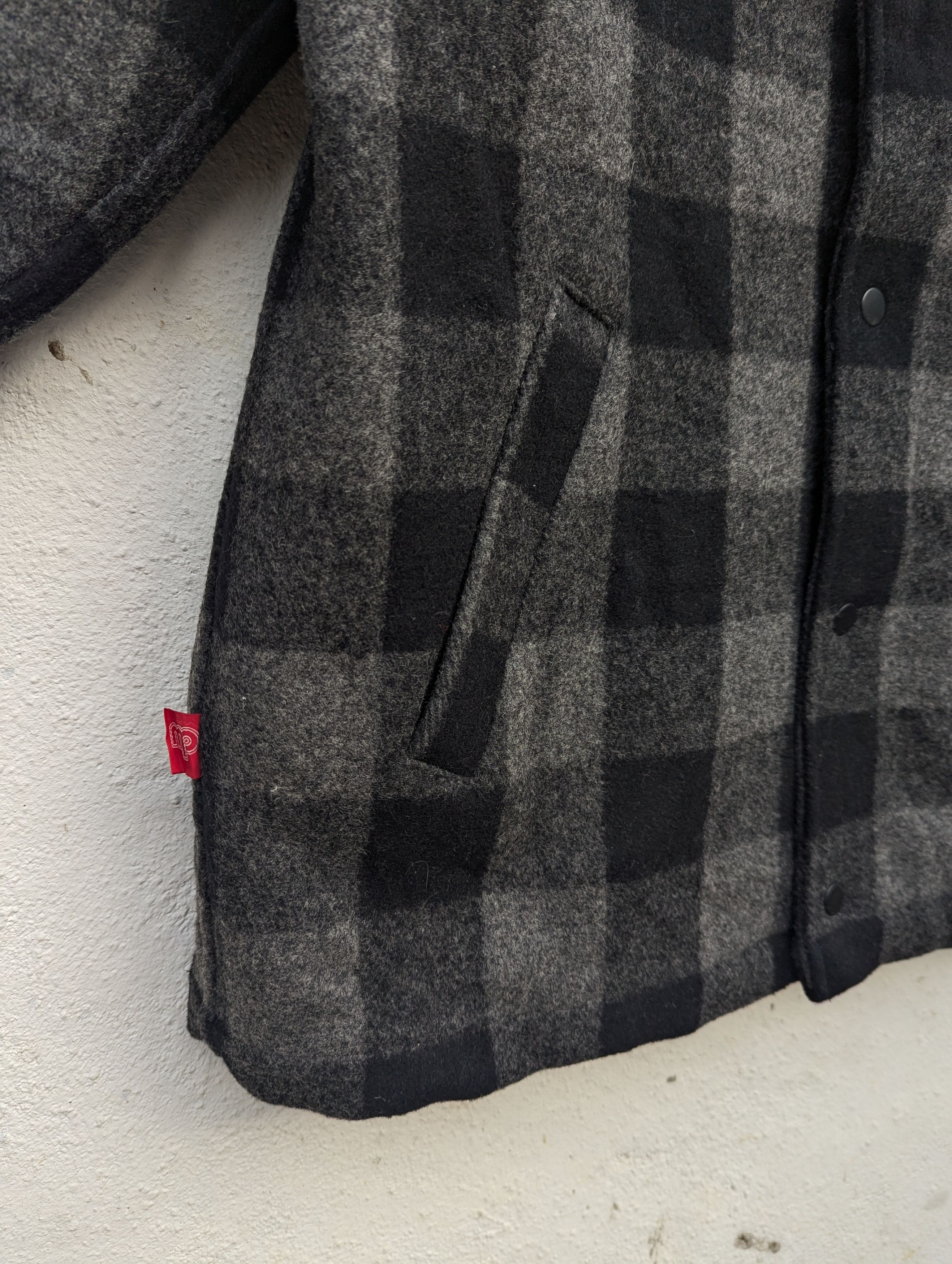 Japanese Brand MINOR PROBLEM CHECK PLAID TARTAN SNAP BUTTON JACKET Size US M / EU 48-50 / 2 - 3 Thumbnail