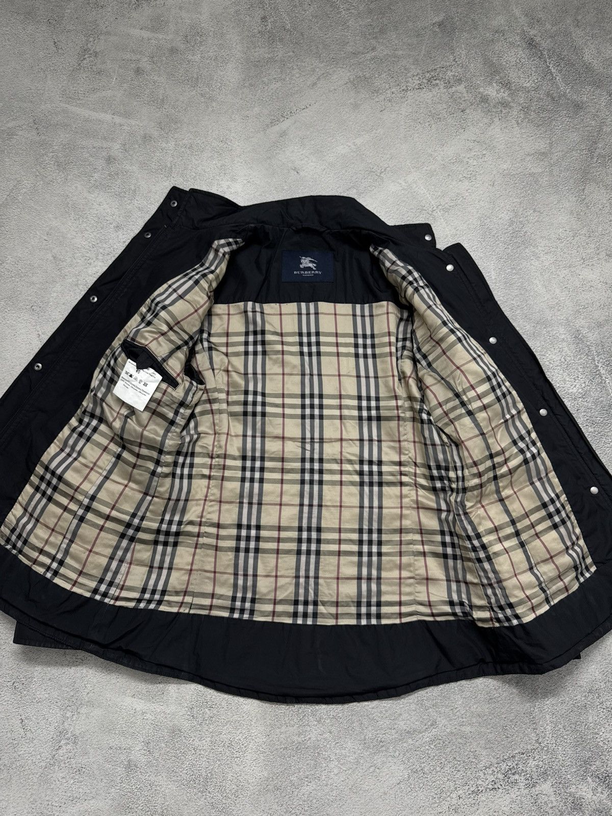 Burberry Vinatge Burberry London Coat Jacket Size M / US 6-8 / IT 42-44 - 12 Thumbnail