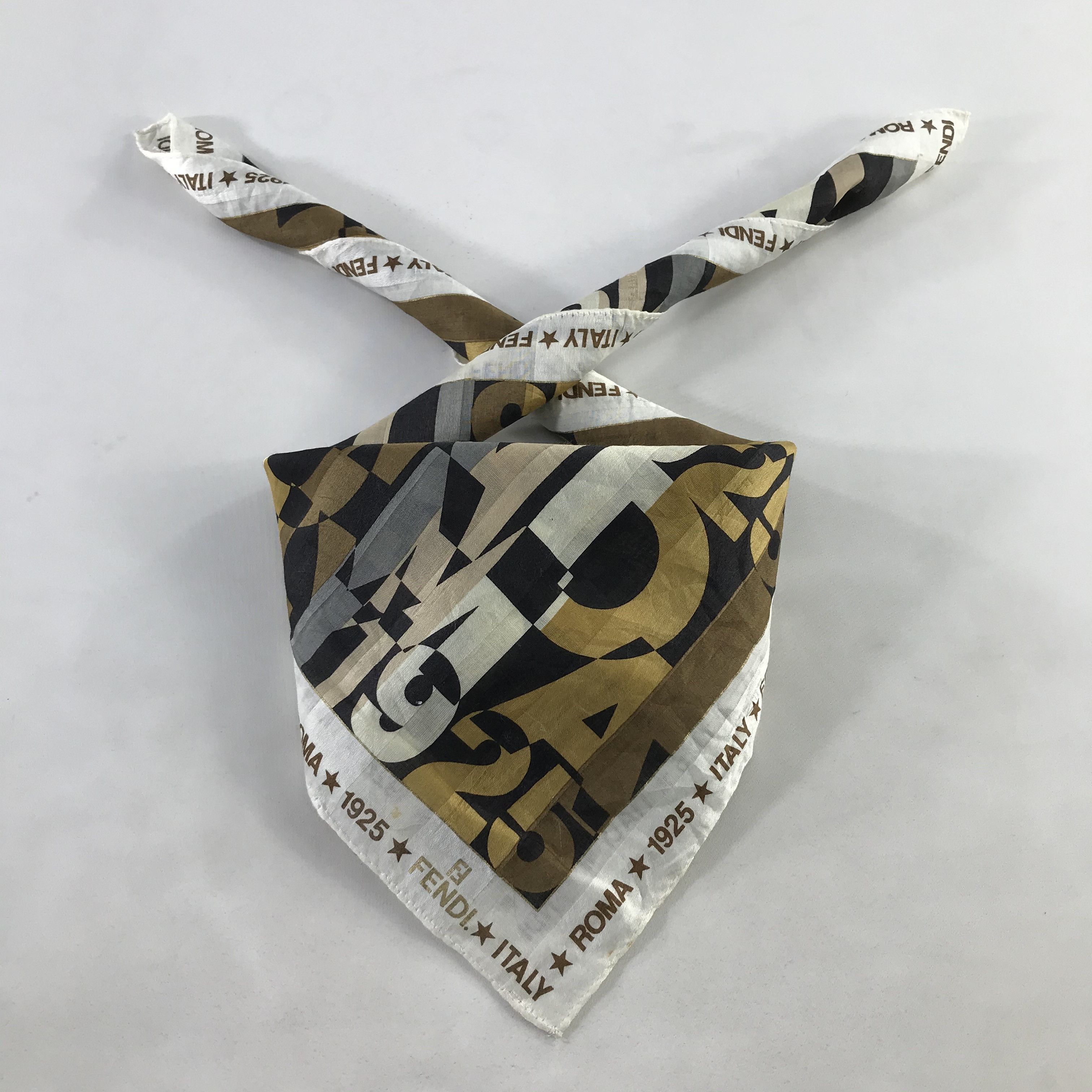 Vintage Fendi Handkerchief / Neckerchief / Bandana Size ONE SIZE - 1 Thumbnail