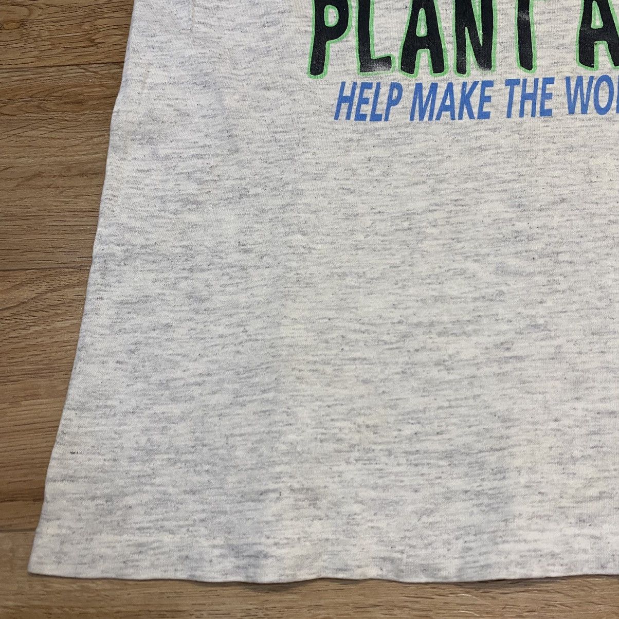 Cartoon Network 1952-1966 Vintage Peanuts Plant A Tree Tshirt Size US M / EU 48-50 / 2 - 6 Thumbnail