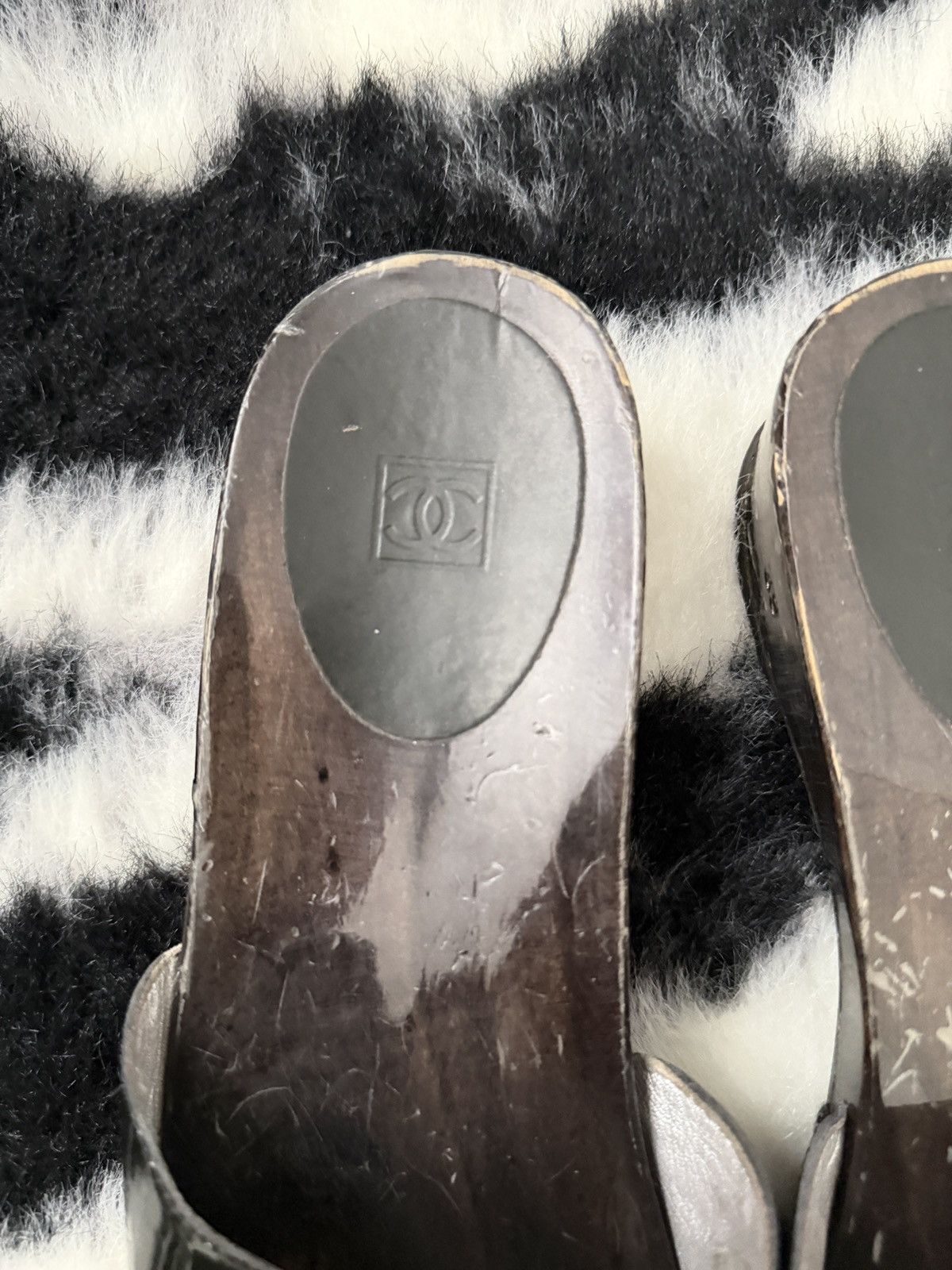 Chanel VINTAGE CHANEL SANDALS Size US 7 / IT 37 - 5 Thumbnail