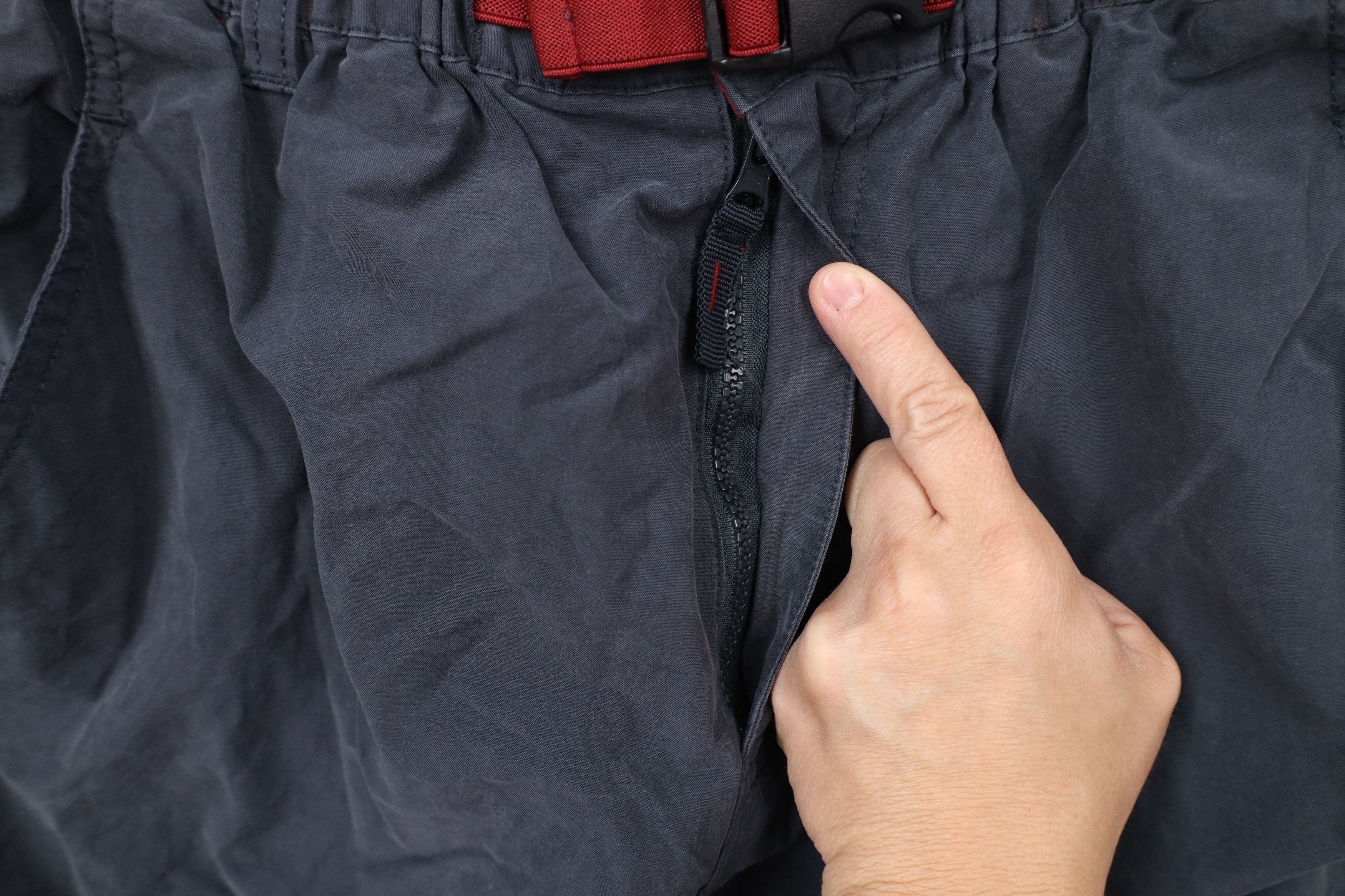 Vintage Vintage 90s Streetwear Leg Convertible Cargo Pants Shorts Size US 34 / EU 50 - 5 Thumbnail