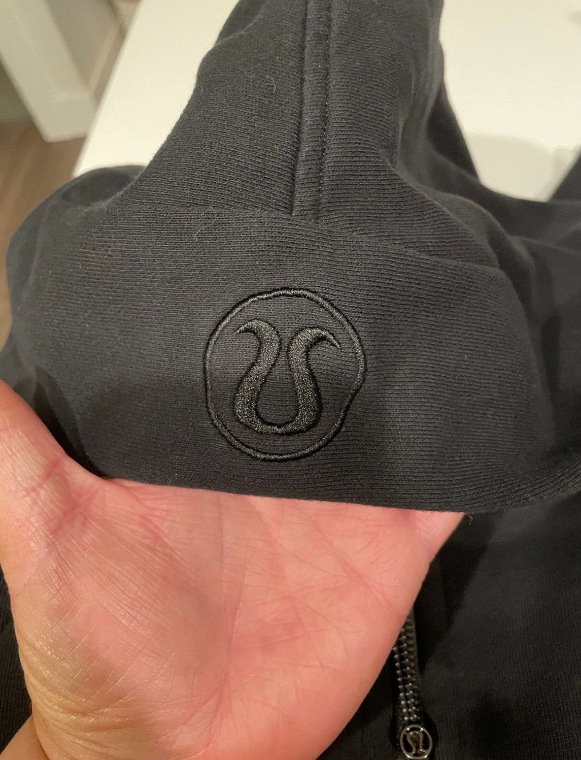 Lululemon black lululemon half zip scuba Size S / US 4 / IT 40 - 3 Thumbnail