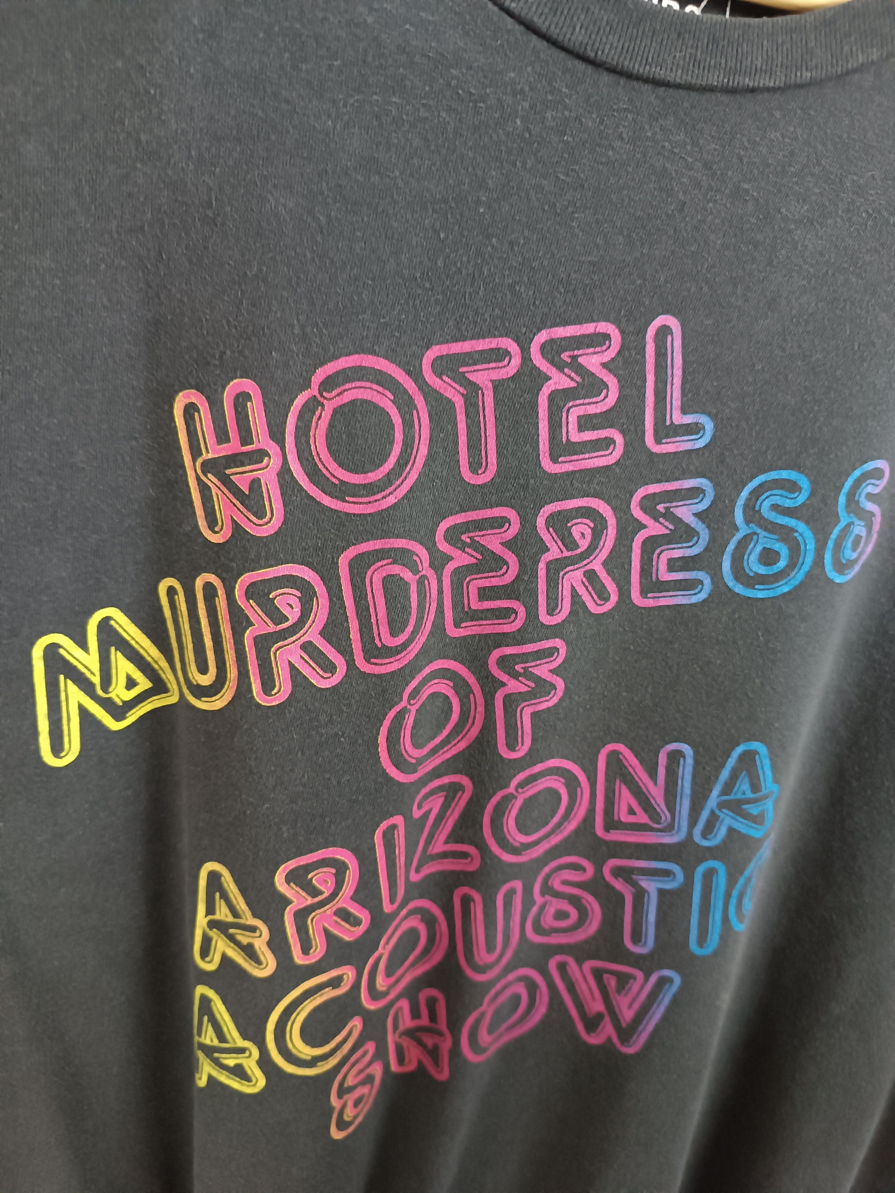 Vintage VINTAGE FADED CHIHIRO ONITSUKA HOTEL MURDERESS VERY RARE TEE Size US L / EU 52-54 / 3 - 10 Thumbnail