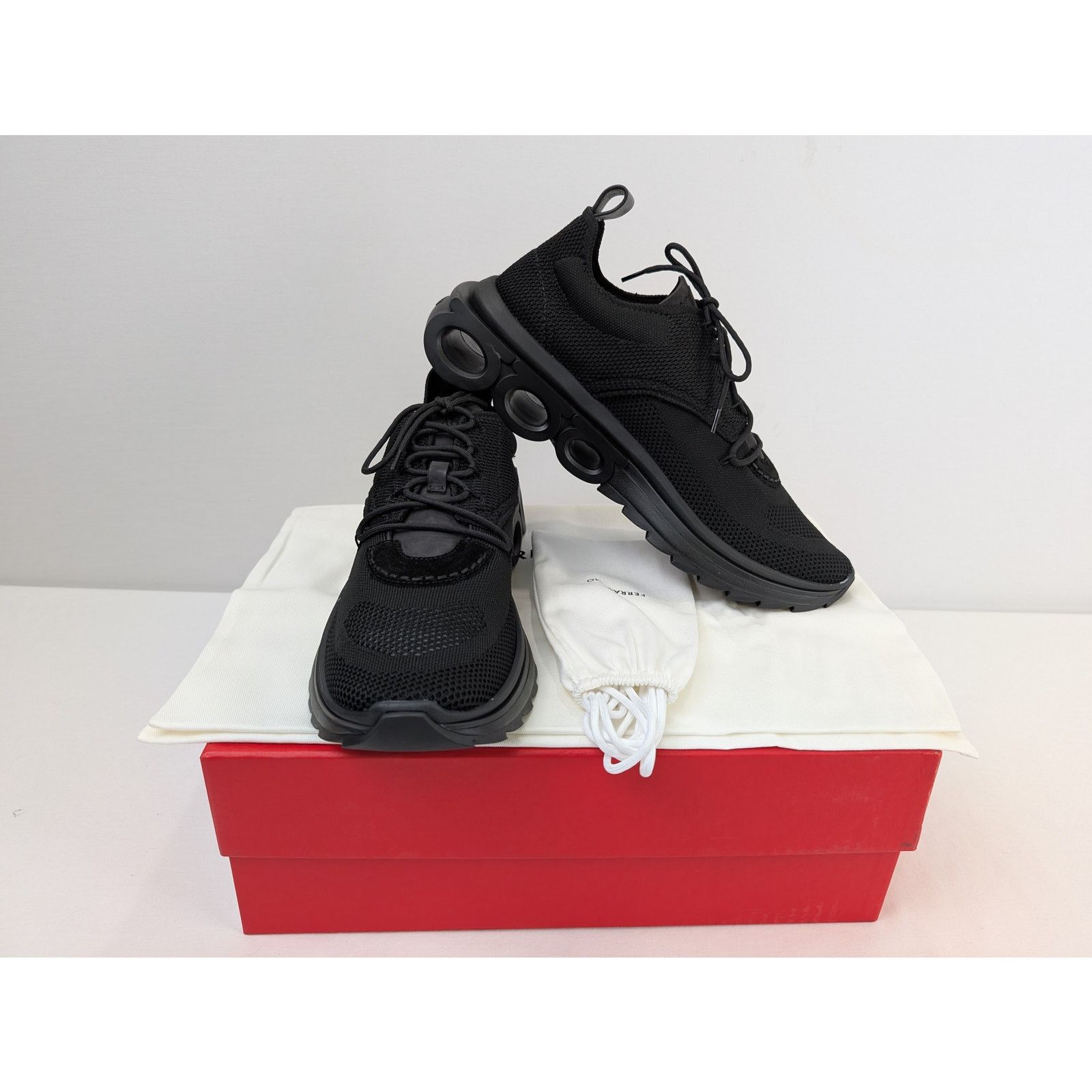 Salvatore Ferragamo o1rshd1 Nima Knit Men Shoes Fashion Sneaker in Black Size US 10 / EU 43 - 16 Thumbnail