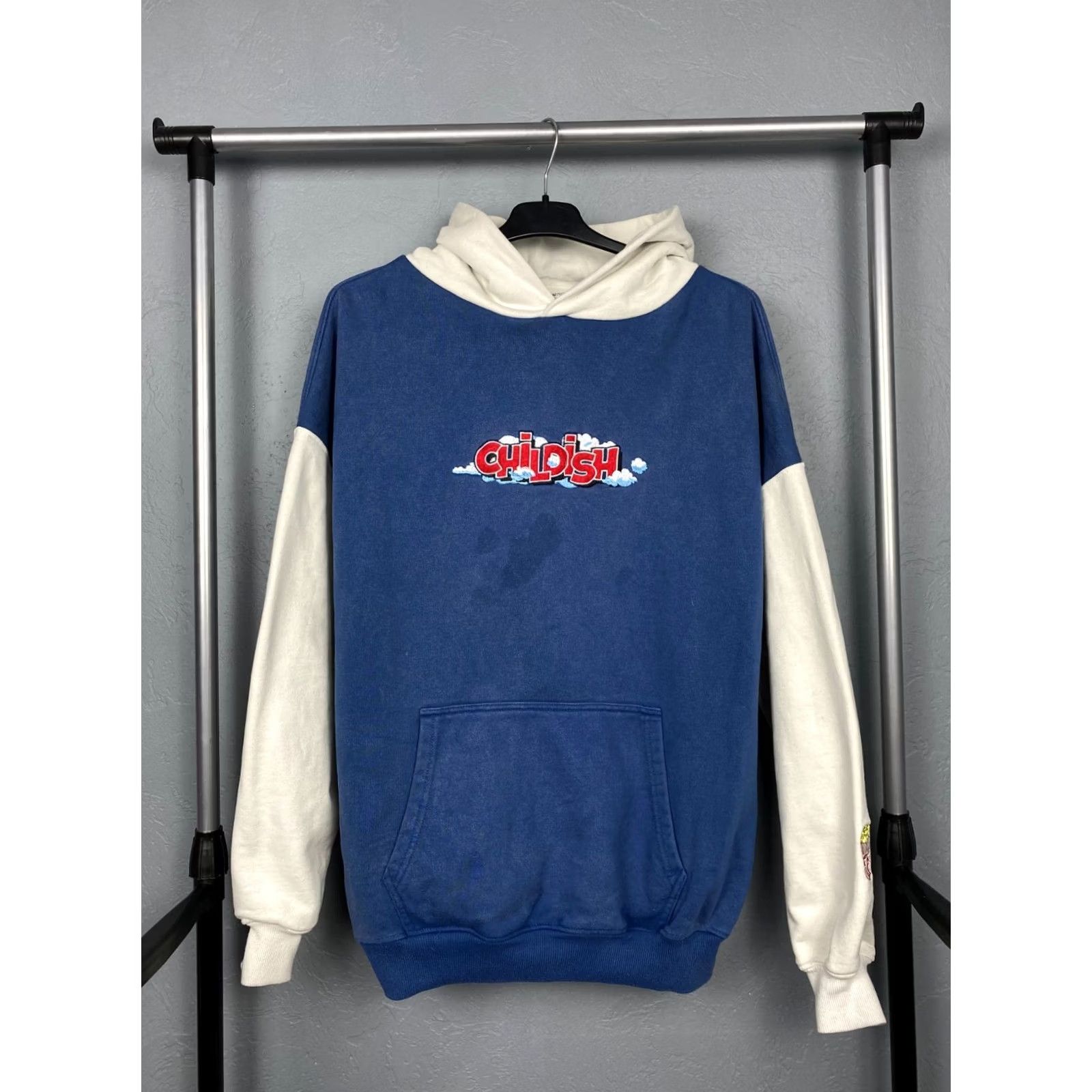Vintage Childish Hoodie Main Selling Point Shirt Adult M Blue Graphic Print Oversized 90s Theme Park Style Mens Size US M / EU 48-50 / 2 - 4 Thumbnail