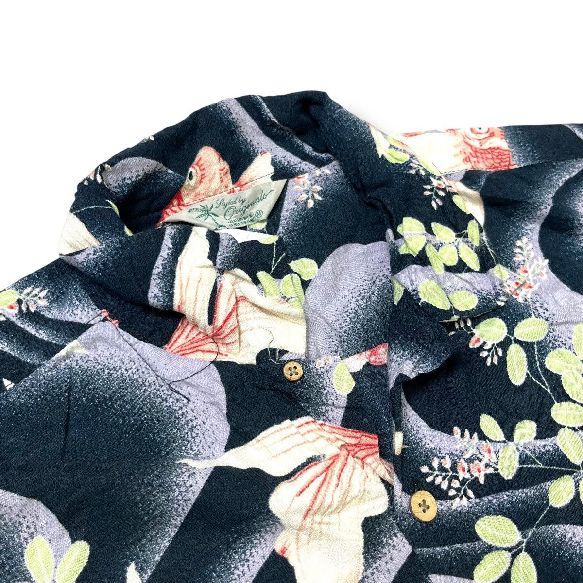 Other Rayon 100% Hawaiian shirt koi pattern loop collar Size US M / EU 48-50 / 2 - 6 Thumbnail