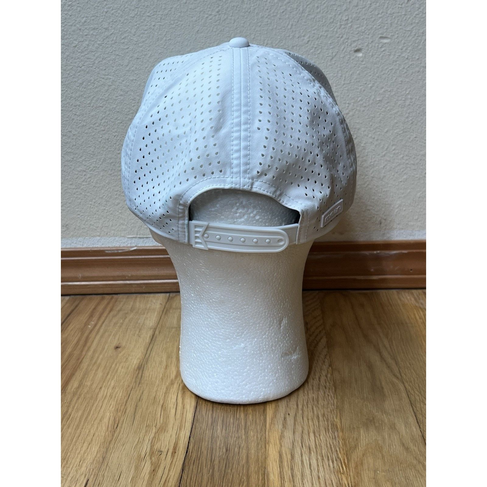 Other Melin Hydro Coronado Brick Flat Bill Hat, White, Classic Size ONE SIZE - 2 Thumbnail