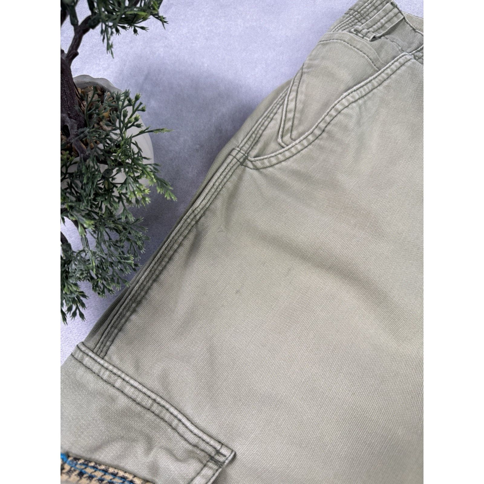 Quicksilver Vintage QuickSilver Cargo Pants Embroidered Men Size 34 Size US 34 / EU 50 - 6 Thumbnail
