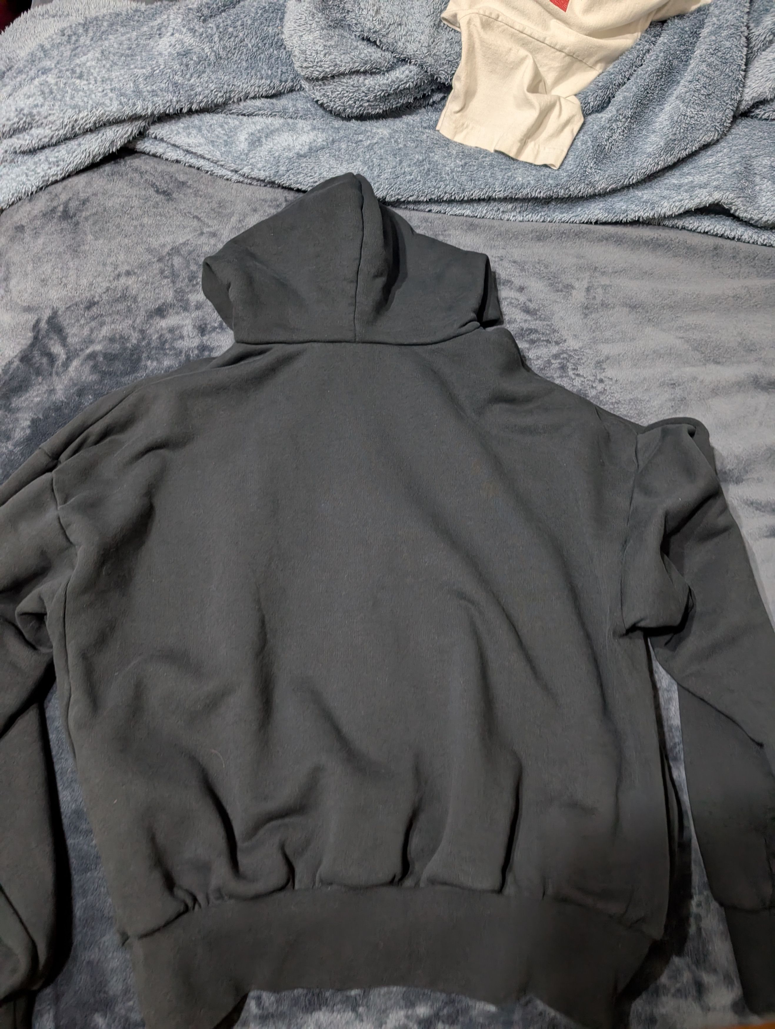 Fear of God Essentials vintage shrunken hoodie Size US S / EU 44-46 / 1 - 3 Thumbnail