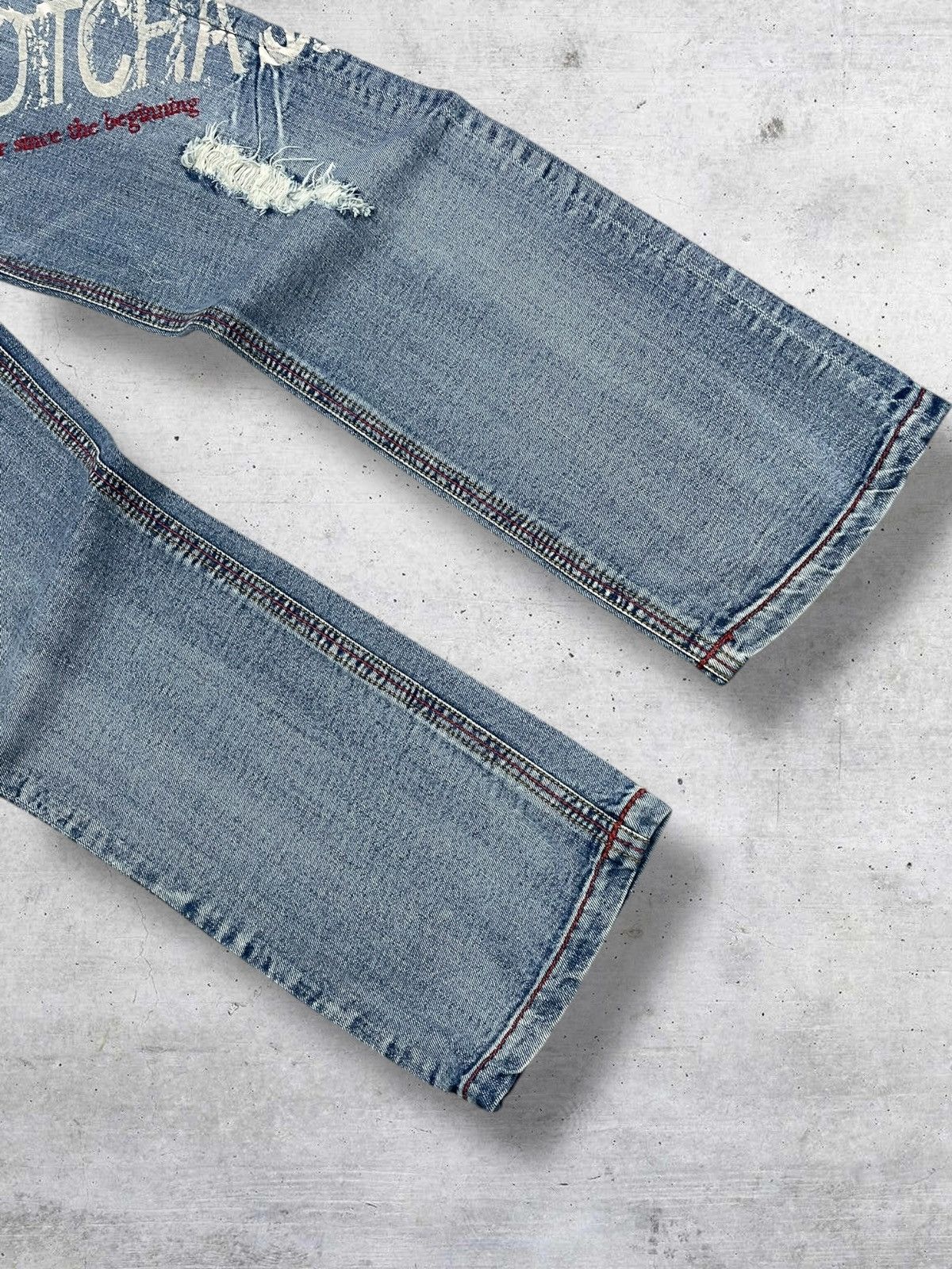 Japanese Brand VINTAGE DESIGNER GOTCHA MULTIPLE FRAYED RIPPED PATCHES DENIM Size US 33 - 3 Thumbnail