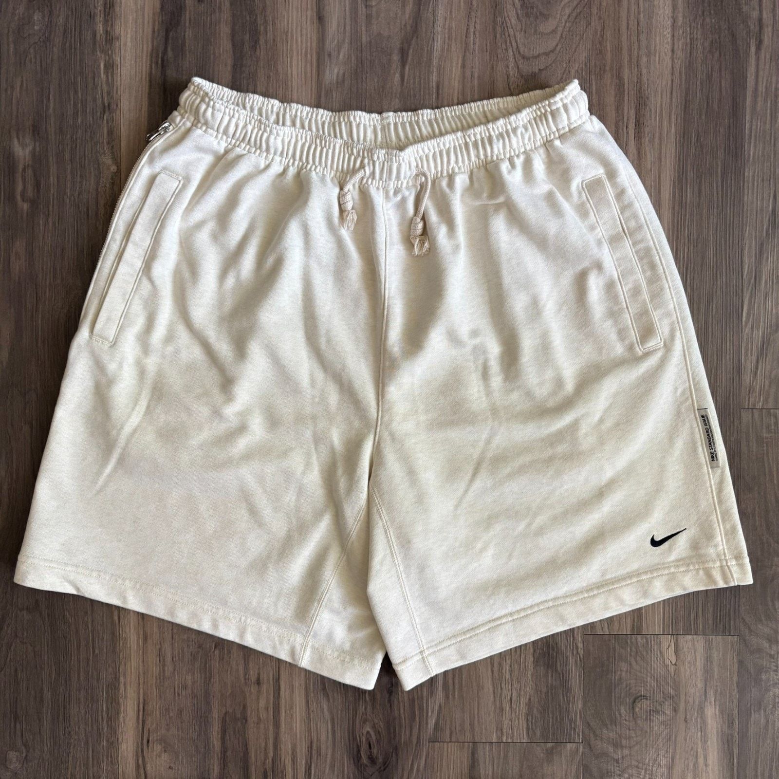 Nike Nike Sweat Shorts Men's Size L Standard Issue 8" Size US 36 / EU 52 - 1 Thumbnail