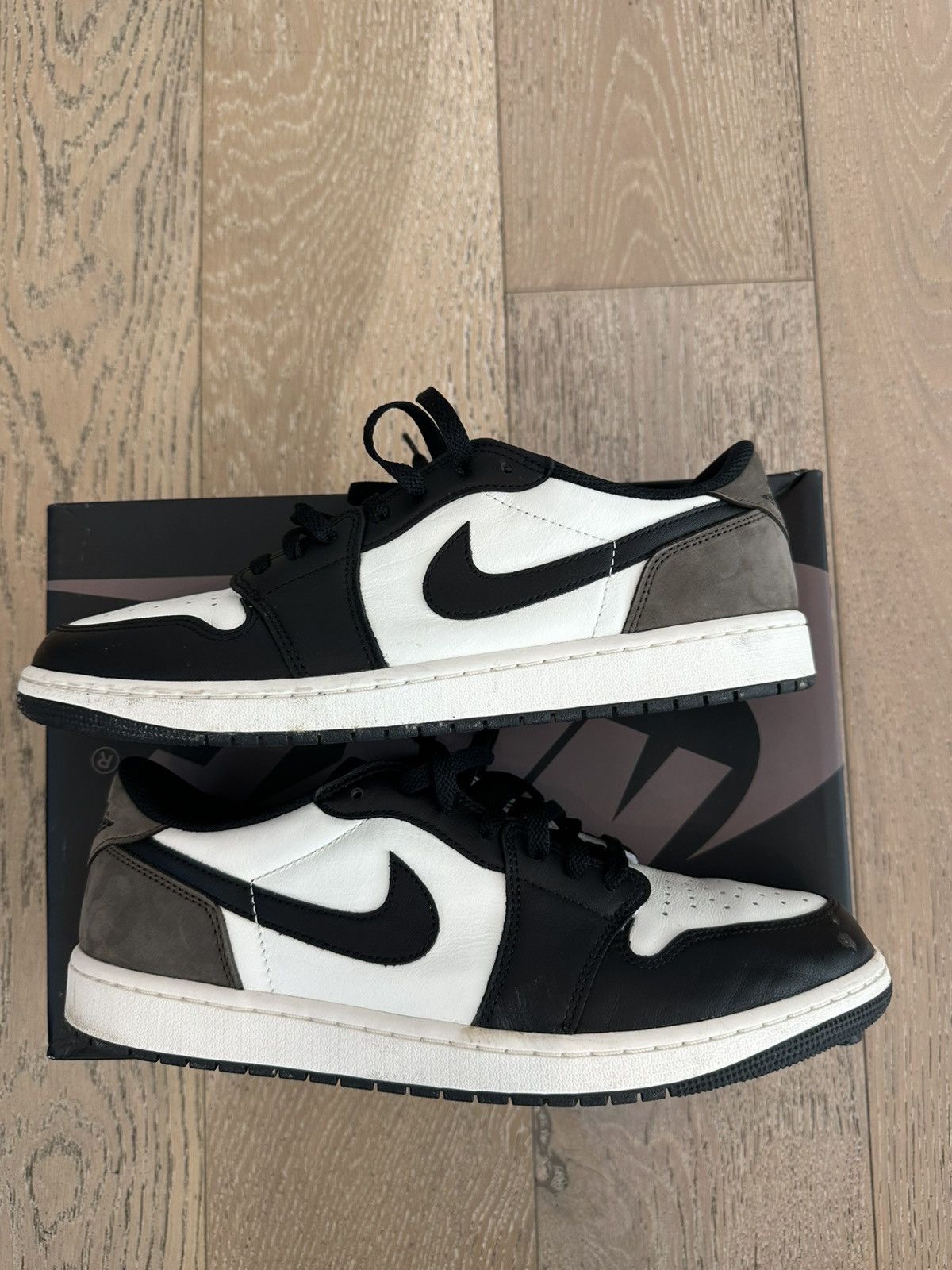Jordan Brand Jordan 1 Retro Low OG Mocha Size US 13 / EU 46 - 4 Thumbnail