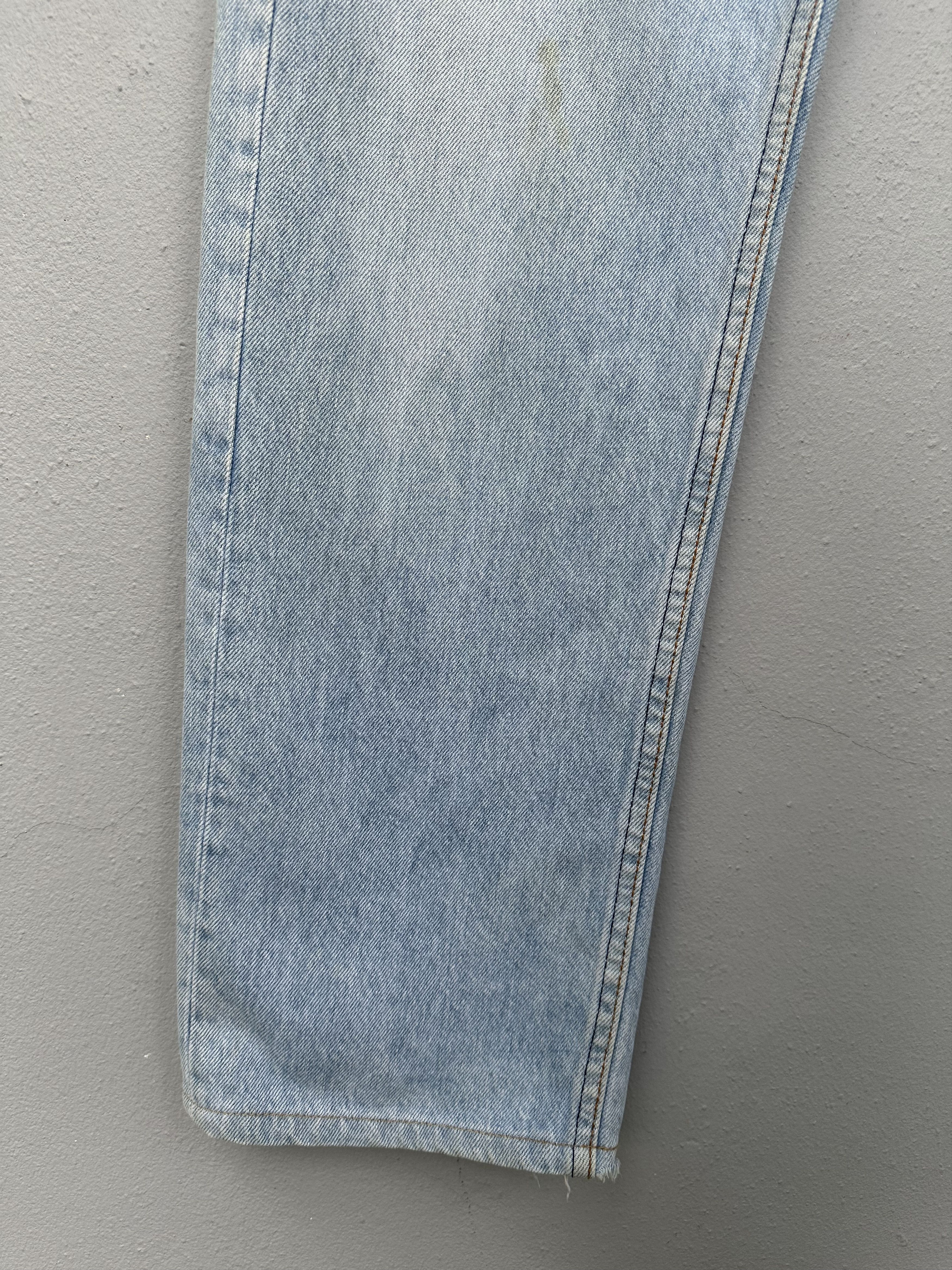 Levi's Vintage 1993 Levi's 501 Distressed Denim Jeans Size US 30 / EU 46 - 8 Thumbnail