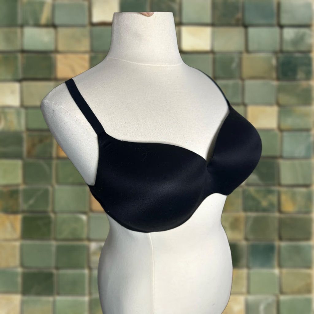Victoria's Secret Victoria's Secret Bra 38DD Black Underwire Adjustable Straps Lace Push Up Womens SS2 Size ONE SIZE - 1 Thumbnail