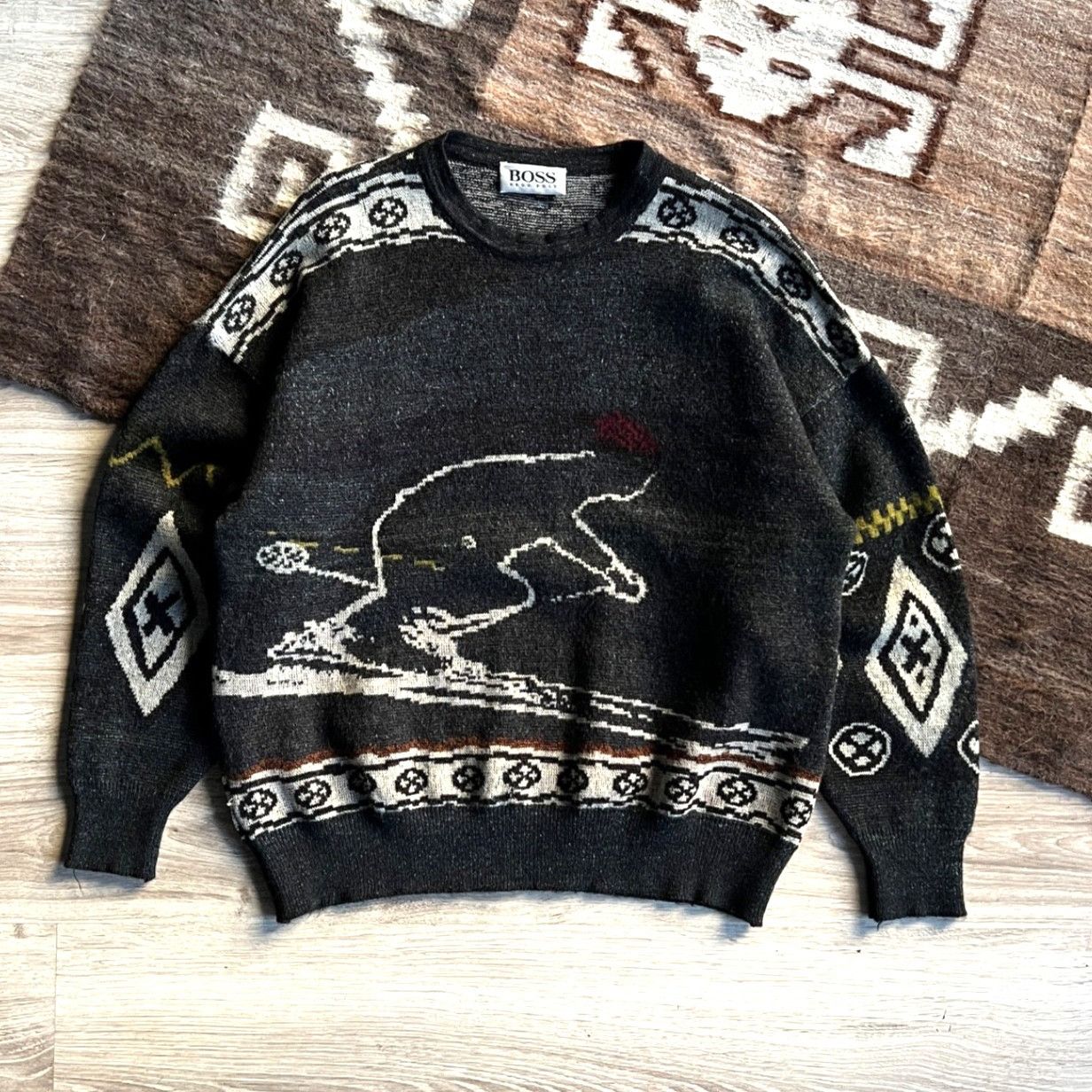 Hugo Boss Hugo Boss 90s Vintage Ski Navajo Knit Sweater 9717AC Size US M / EU 48-50 / 2 - 1 Thumbnail