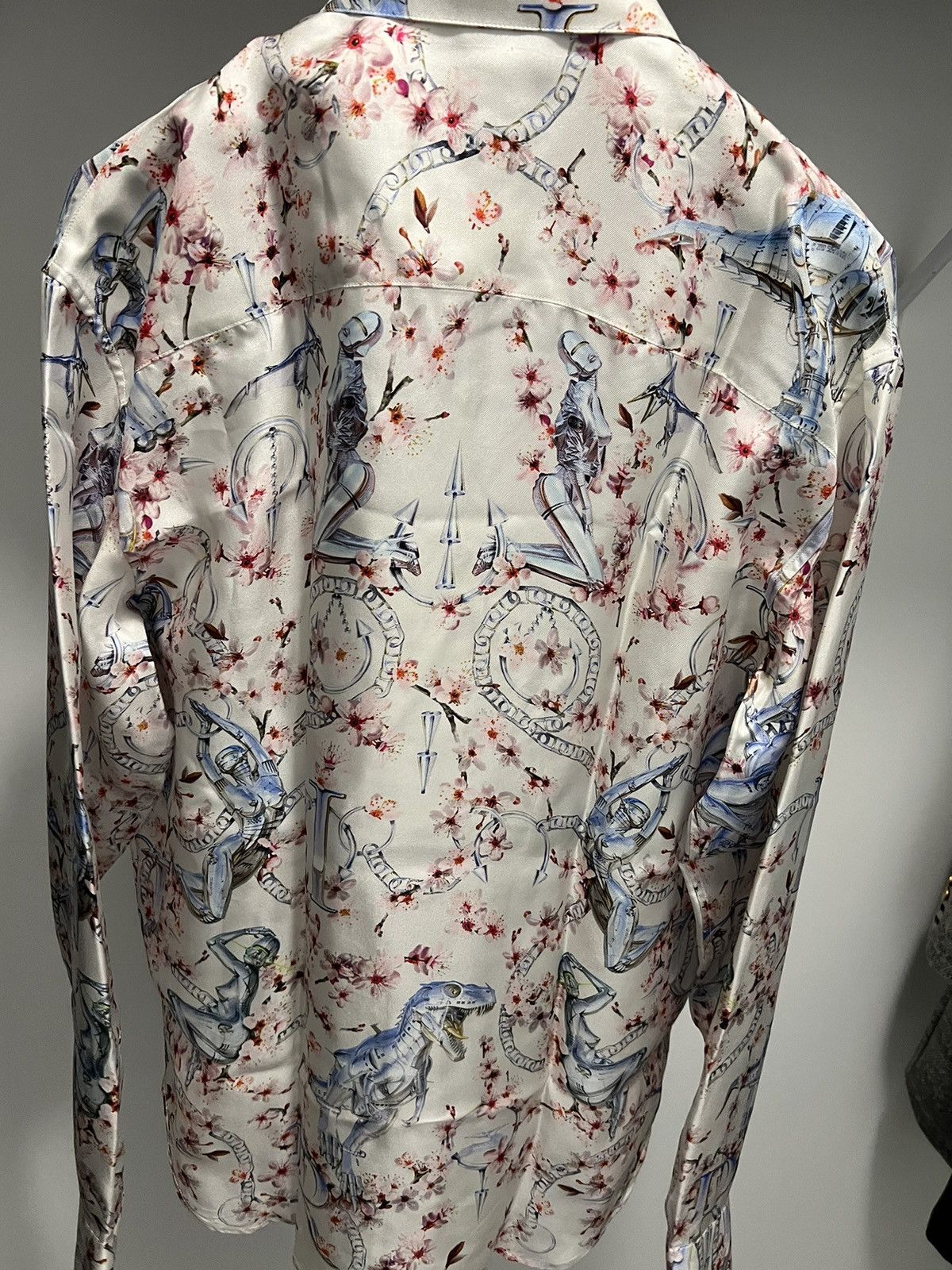 Dior Dior men 2019 sorayama shirt Size US S / EU 44-46 / 1 - 3 Thumbnail