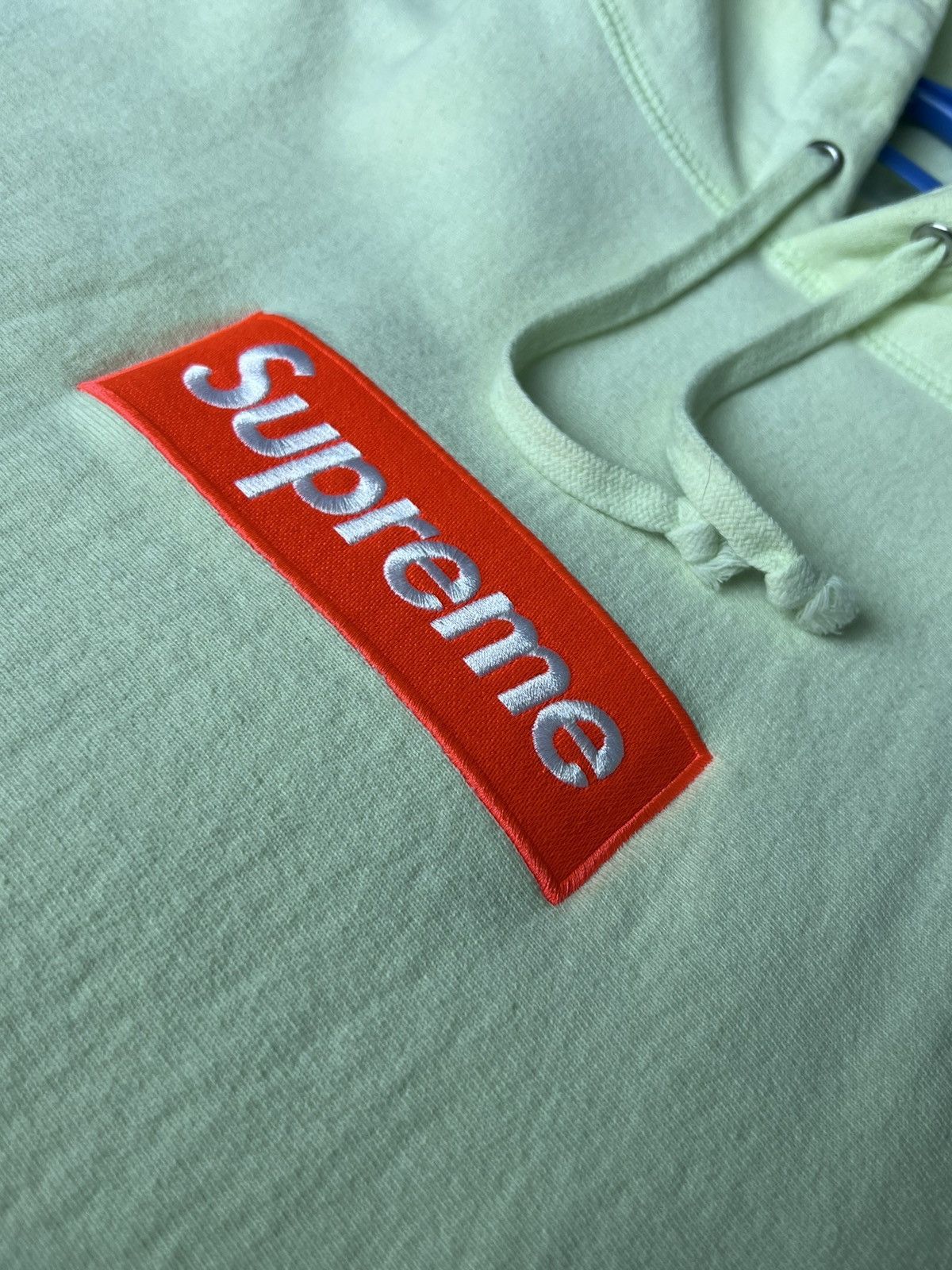 Supreme Supreme Box Logo Hoodie FW17 Size US L / EU 52-54 / 3 - 2 Thumbnail