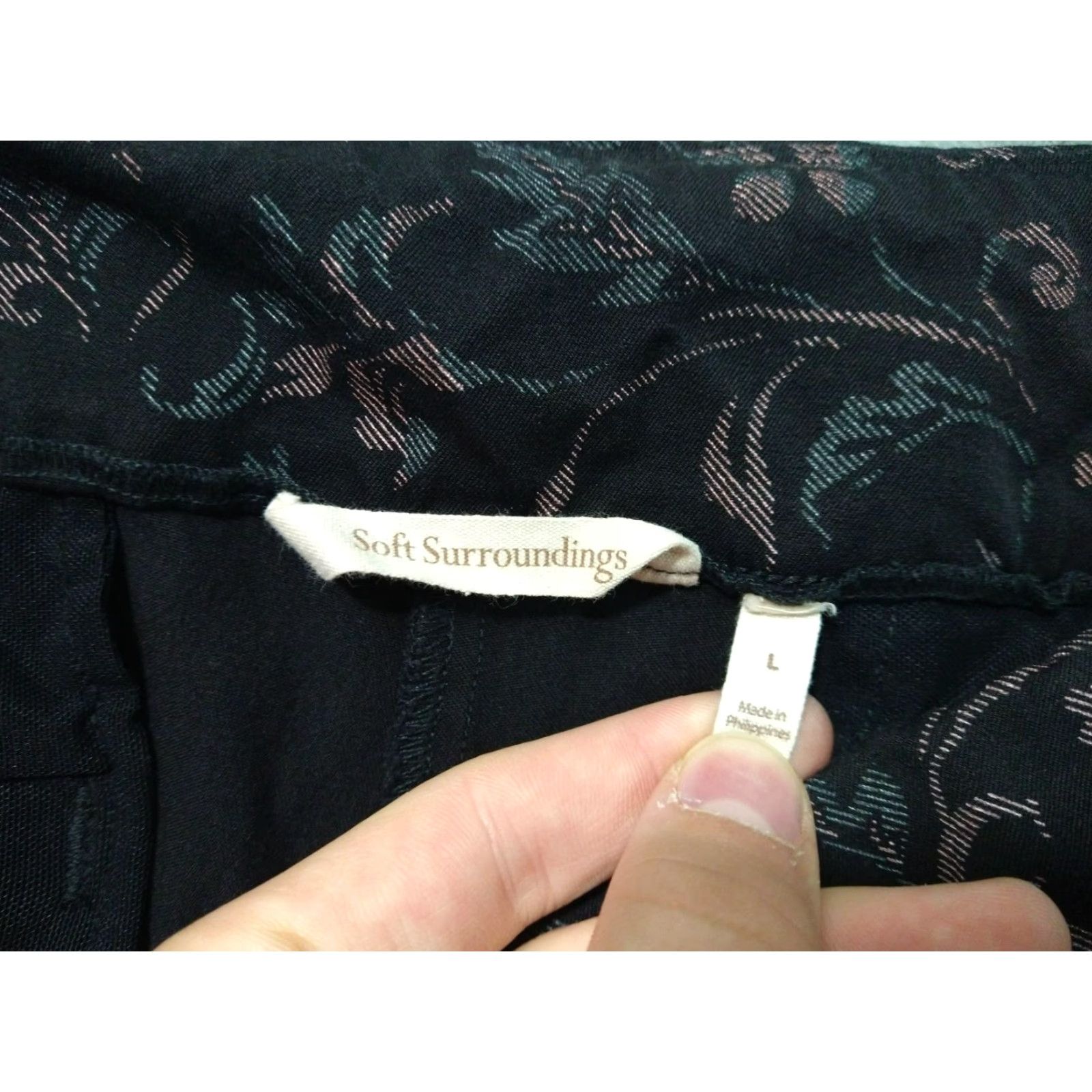 Soft Surroundings Soft Surroundings Pants Womens Large Black Floral Josephina Ankle Pull On Bohemian Slim Tapered Casual Travel Size 36" / US 14 / IT 50 - 7 Thumbnail