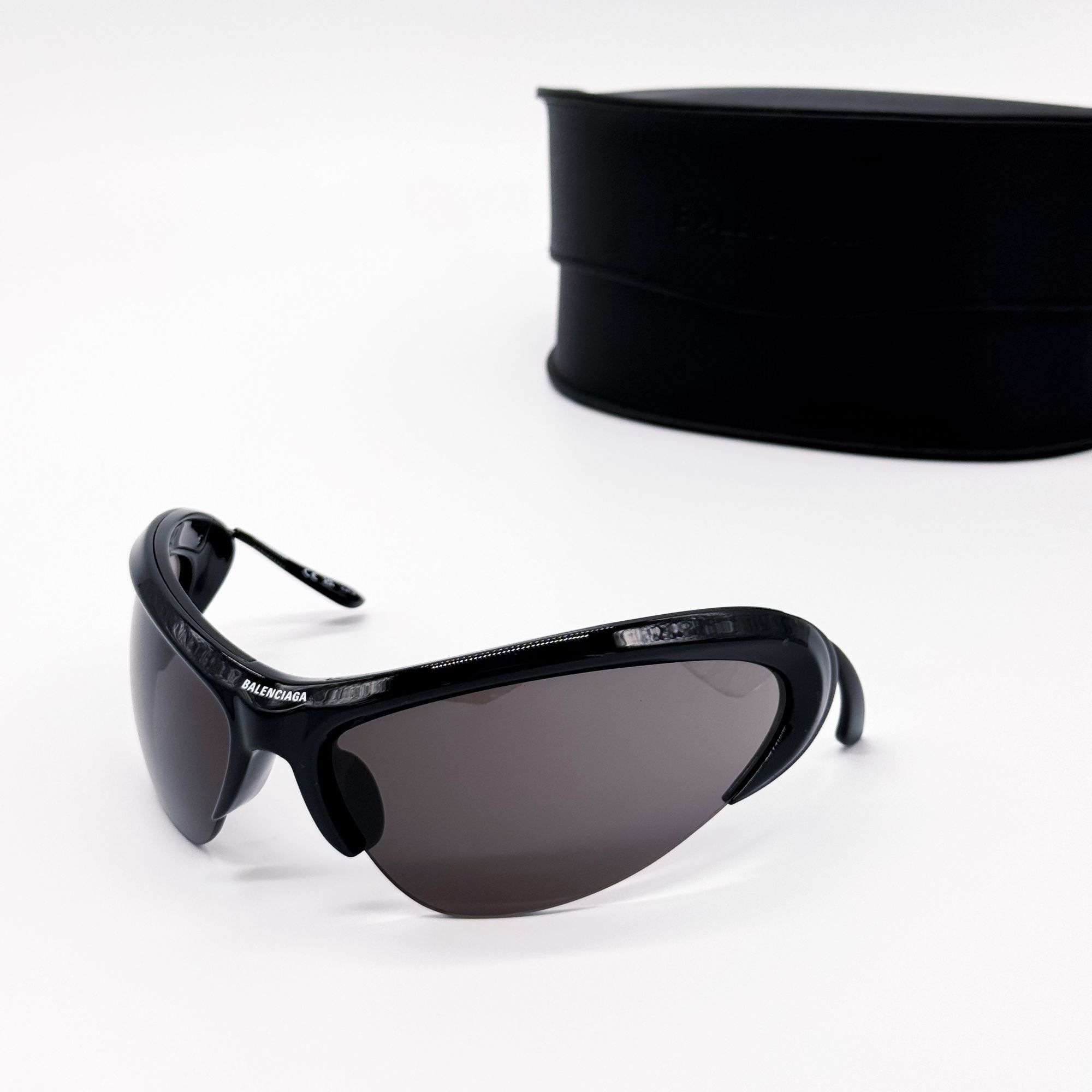 Balenciaga NEW BALENCIAGA BB0232S 001 SUNGLASSES BLACK UNISEX EYEWEAR Size ONE SIZE - 1 Thumbnail