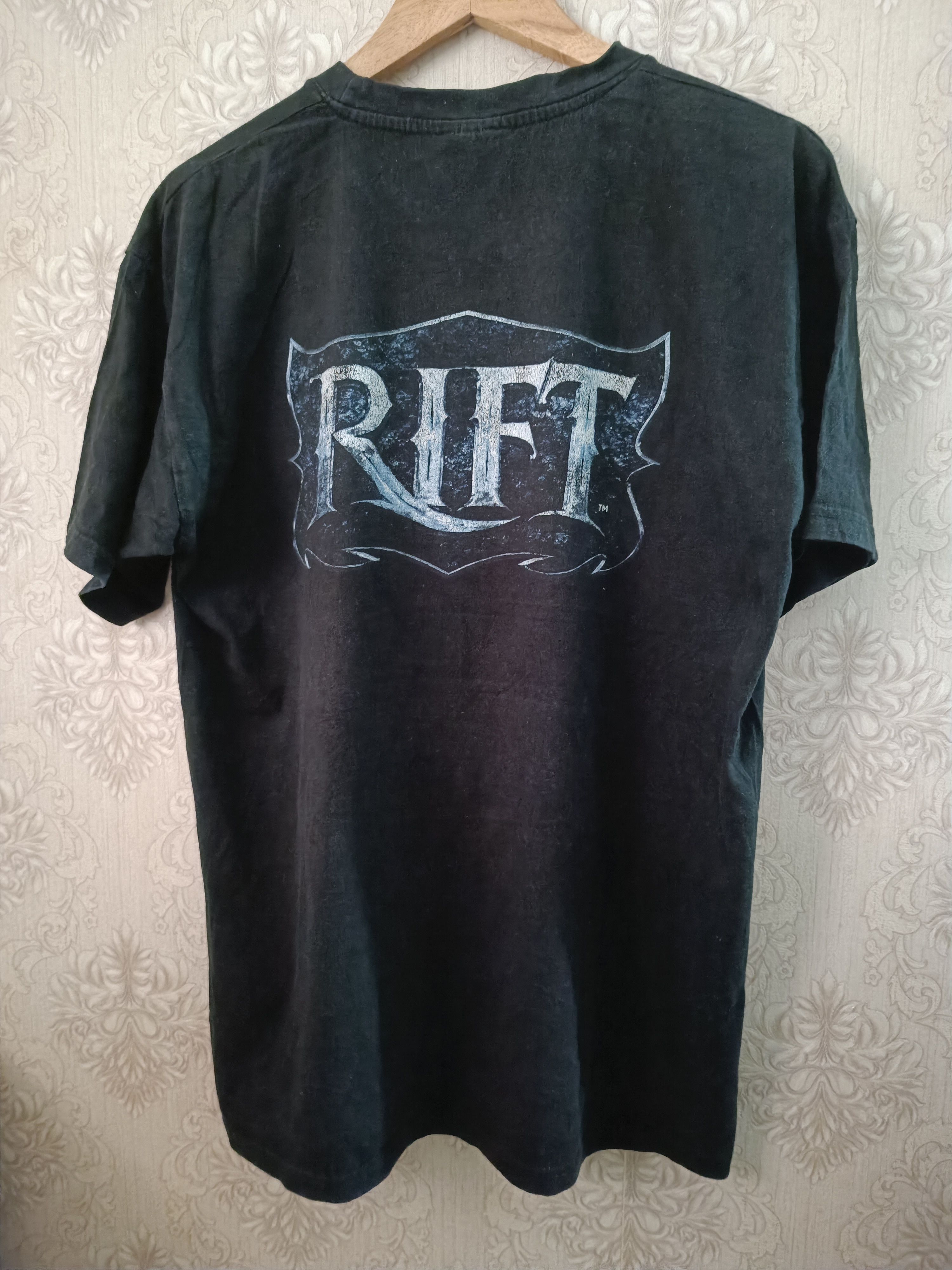 Anime ♦️Vintage Rift Pc Game T Shirt Size US XL / EU 56 / 4 - 2 Thumbnail