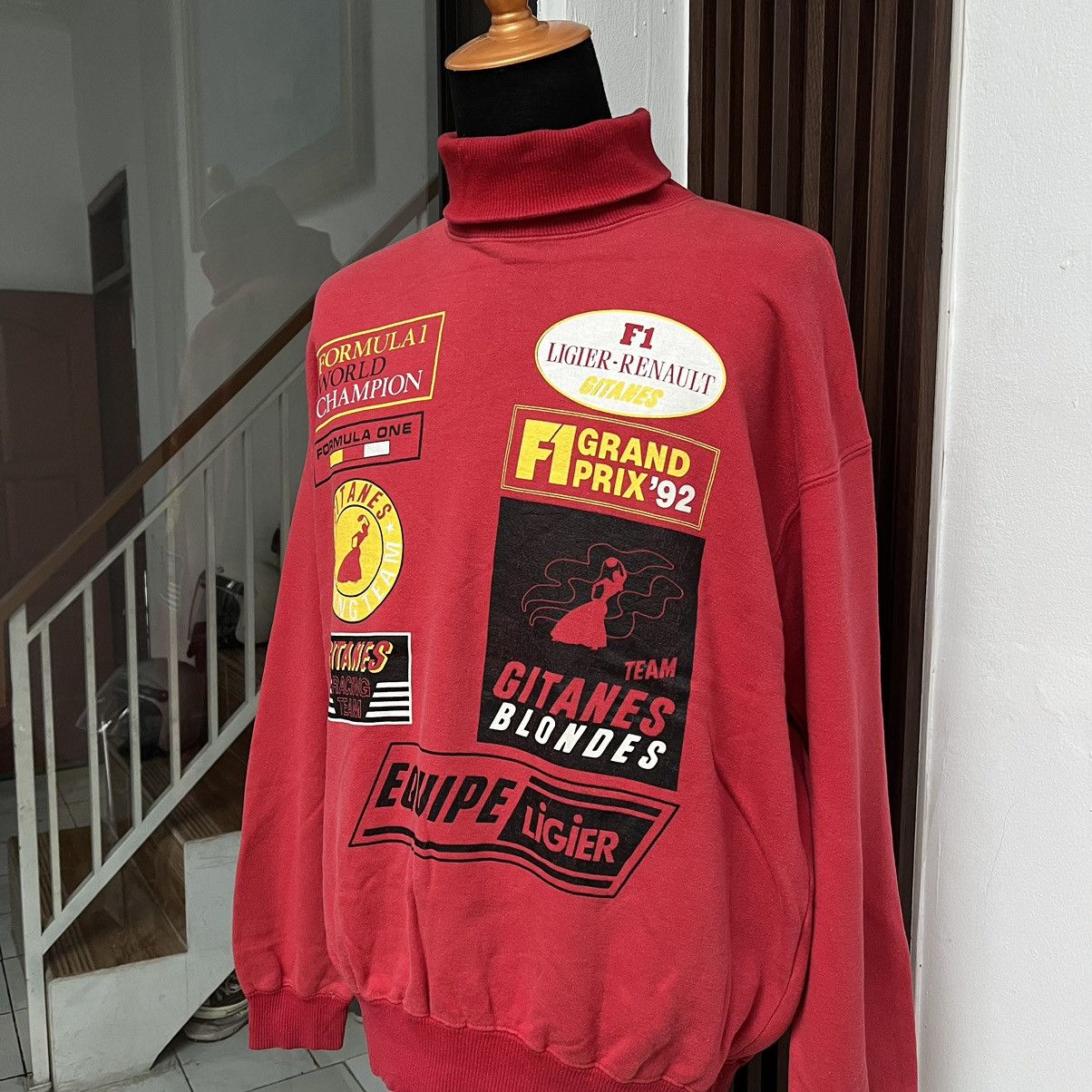 Vintage Vintage 90s GITANES Formula One Racing Team Roll Neck Size US L / EU 52-54 / 3 - 3 Thumbnail