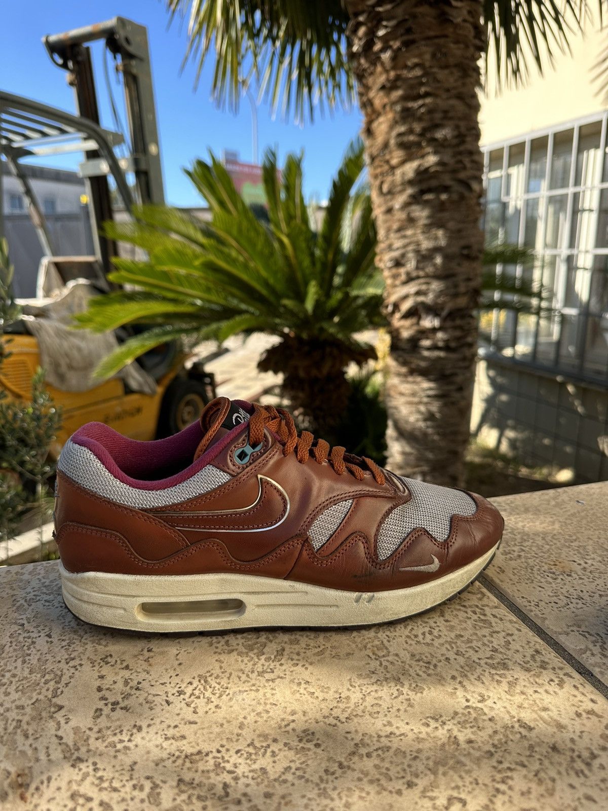 Nike × Patta Nike x Patta Air Max 1 Shoes Sneakers Brown Leather Size US 10 / EU 43 - 3 Thumbnail