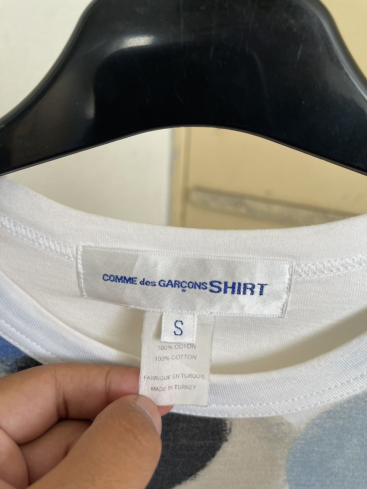 Comme des Garcons SHIRT Comme Des Garcons Shirt Polkadot Logo Size US S / EU 44-46 / 1 - 7 Thumbnail