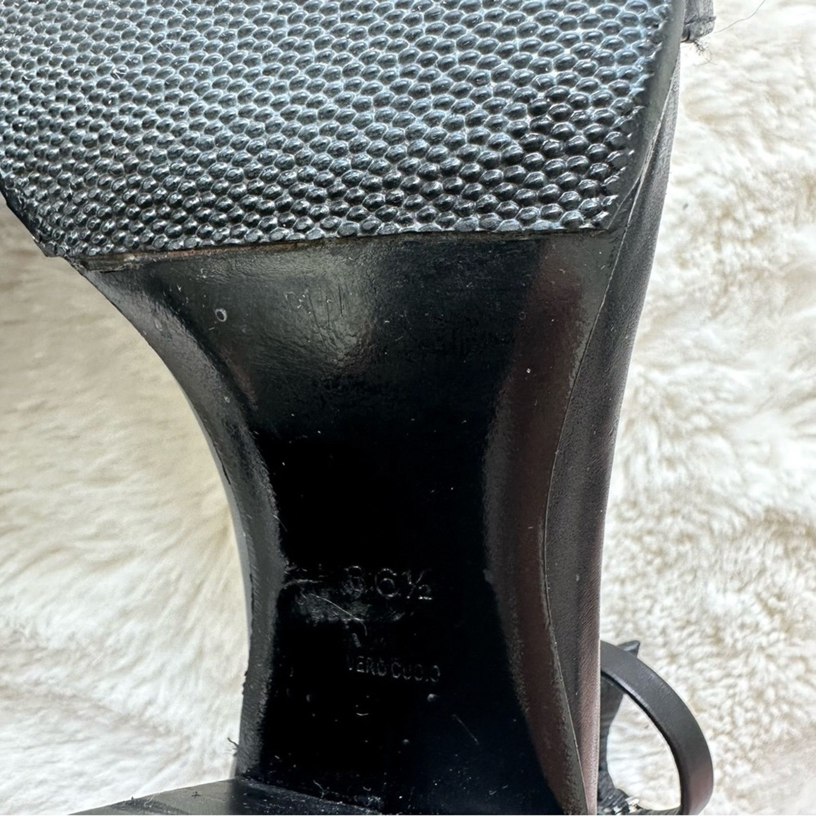 Alexander Wang Alexander Wang women sandals size 36,5 US Authentic Size US 6.5 / IT 36.5 - 7 Thumbnail