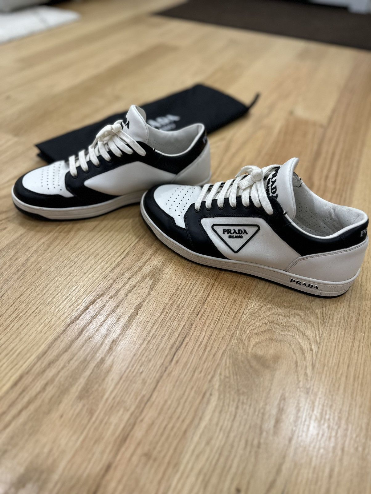 Prada Prada Downtown Sneakers White/Black Size US 8.5 / EU 41-42 - 7 Thumbnail