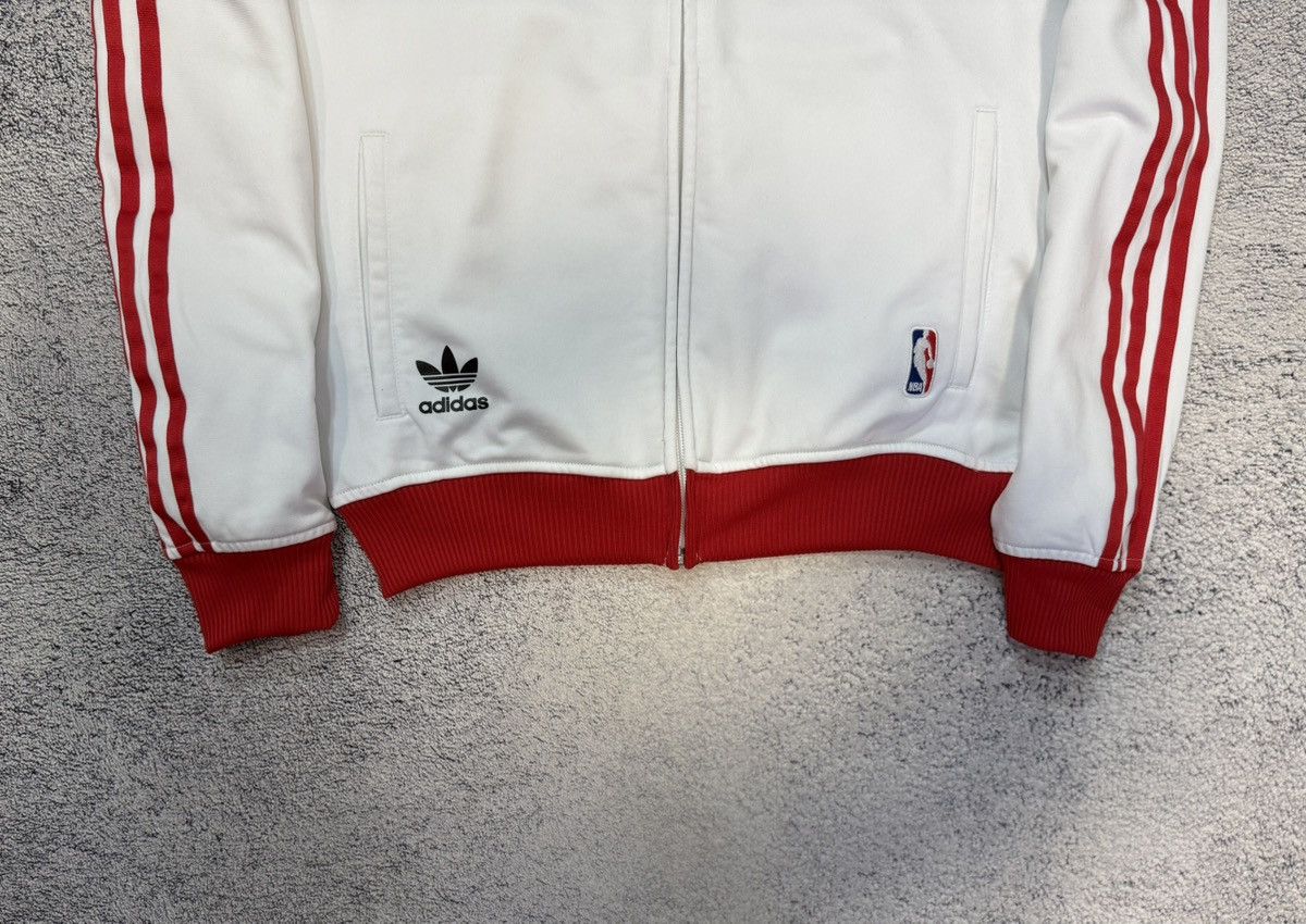 Adidas Adidas Chicago Bulls Mens Track Jacket Full Zip NBA White S Size US S / EU 44-46 / 1 - 6 Thumbnail