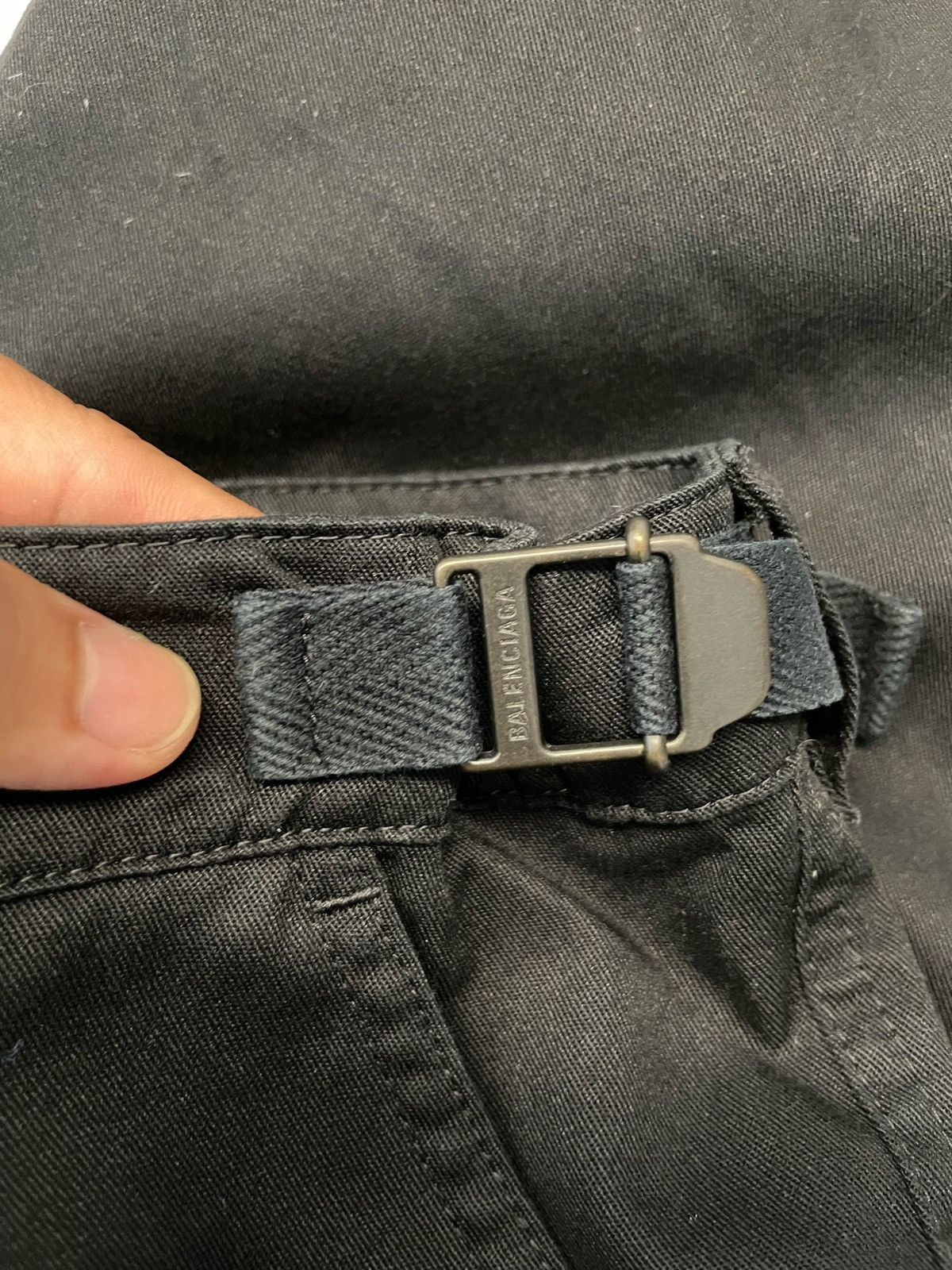 Balenciaga Balenciaga SS25 Cargo Pants Size US 30 / EU 46 - 13 Thumbnail