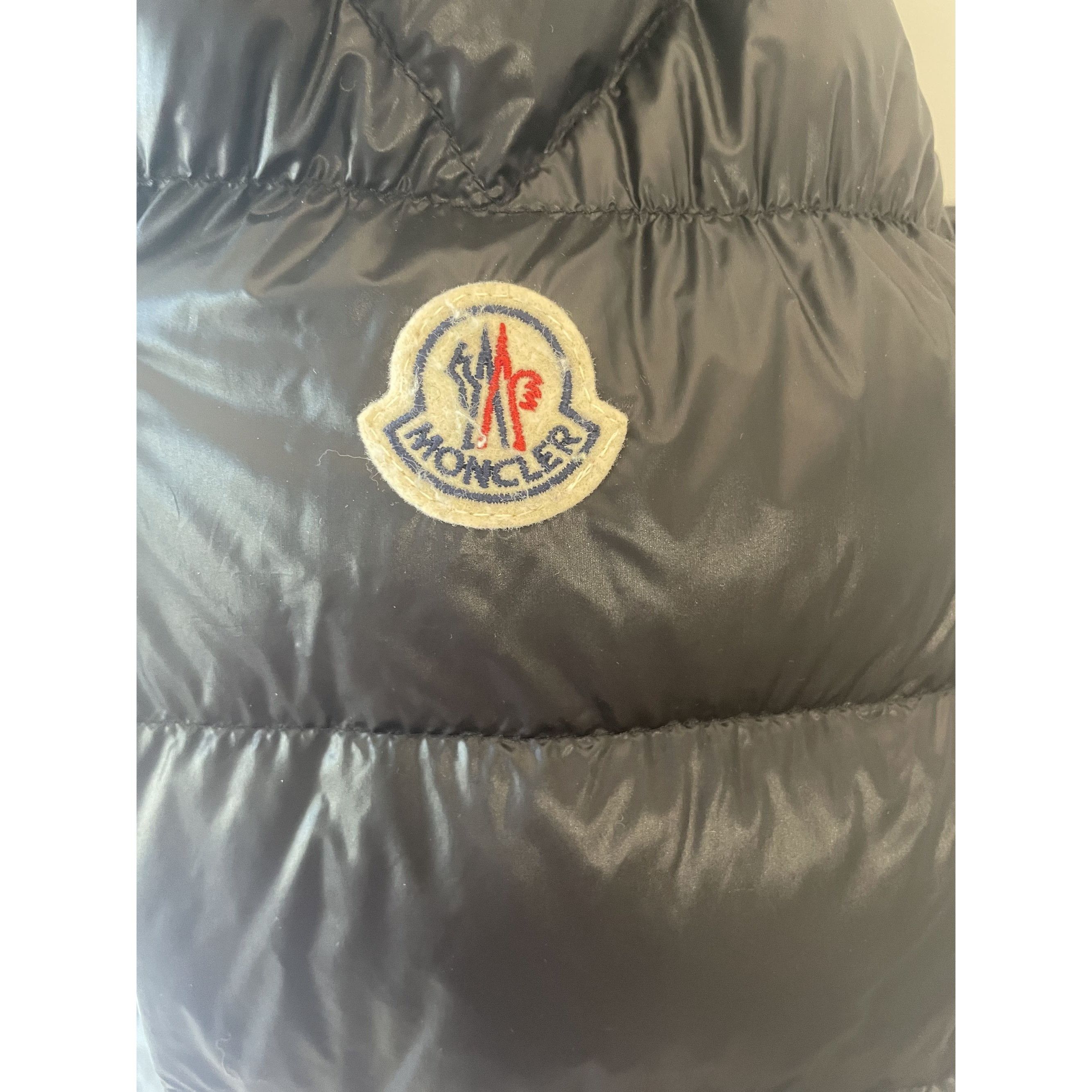 Moncler Moncler Black Puffer Jacket With Hood & Zip Closure - Womens Size L / US 10 / IT 46 - 7 Thumbnail