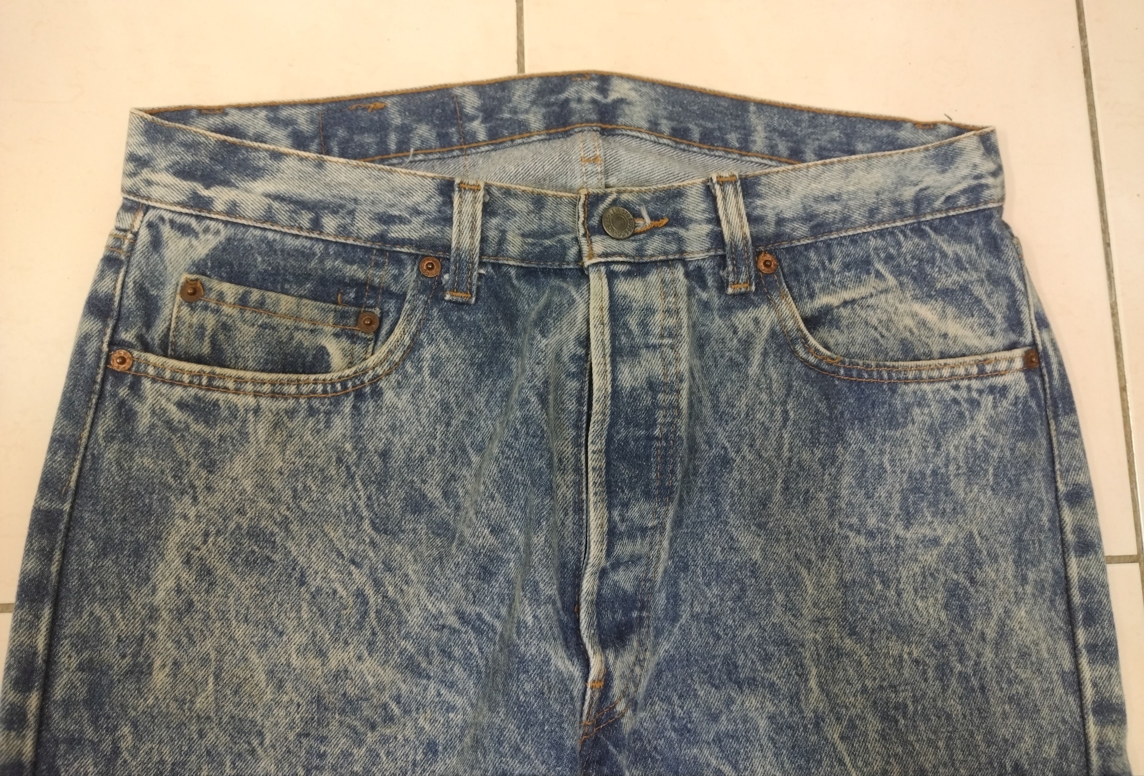 If Six Was Nine × Le Grande Bleu (L.G.B.) × Levi's Crazy acid wash Levi’s Vintage Jeans Size US 34 / EU 50 - 10 Thumbnail