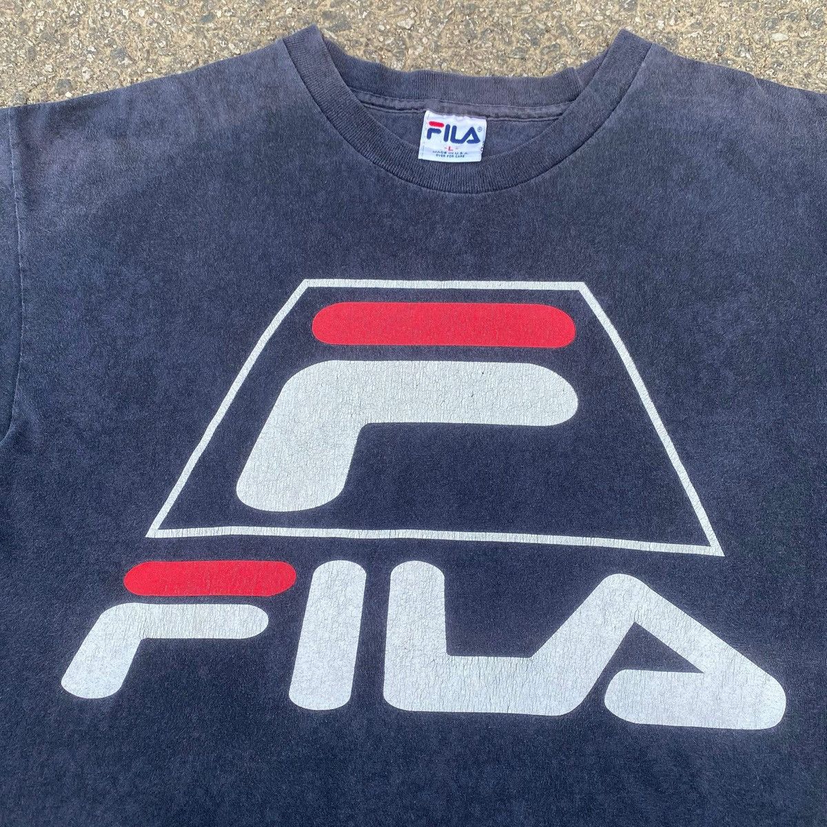 Fila RARE ‼️ Fila Size US L / EU 52-54 / 3 - 2 Thumbnail