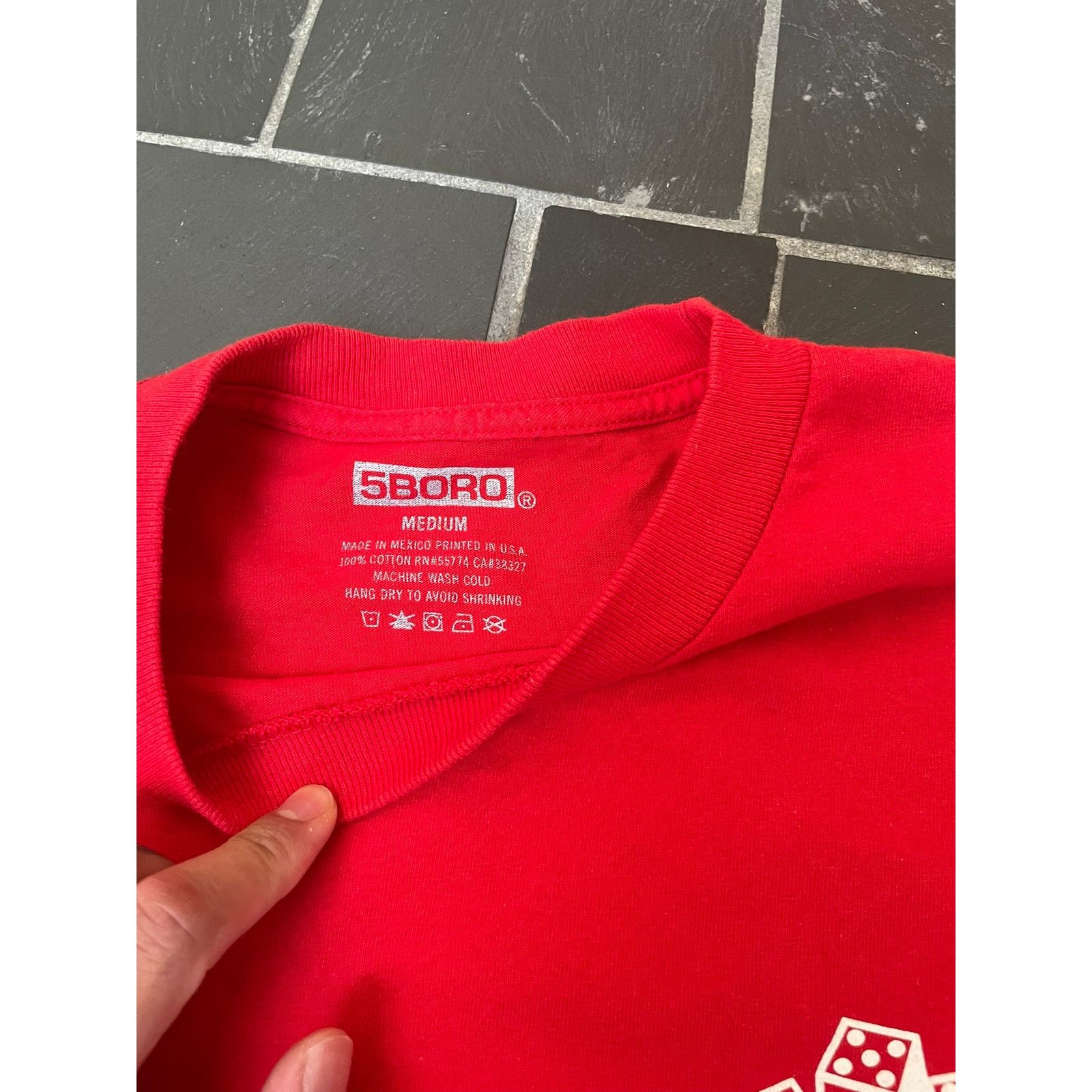 Other 5BORO NYC Dice Red White Tshirt Size Medium Size US M / EU 48-50 / 2 - 4 Thumbnail
