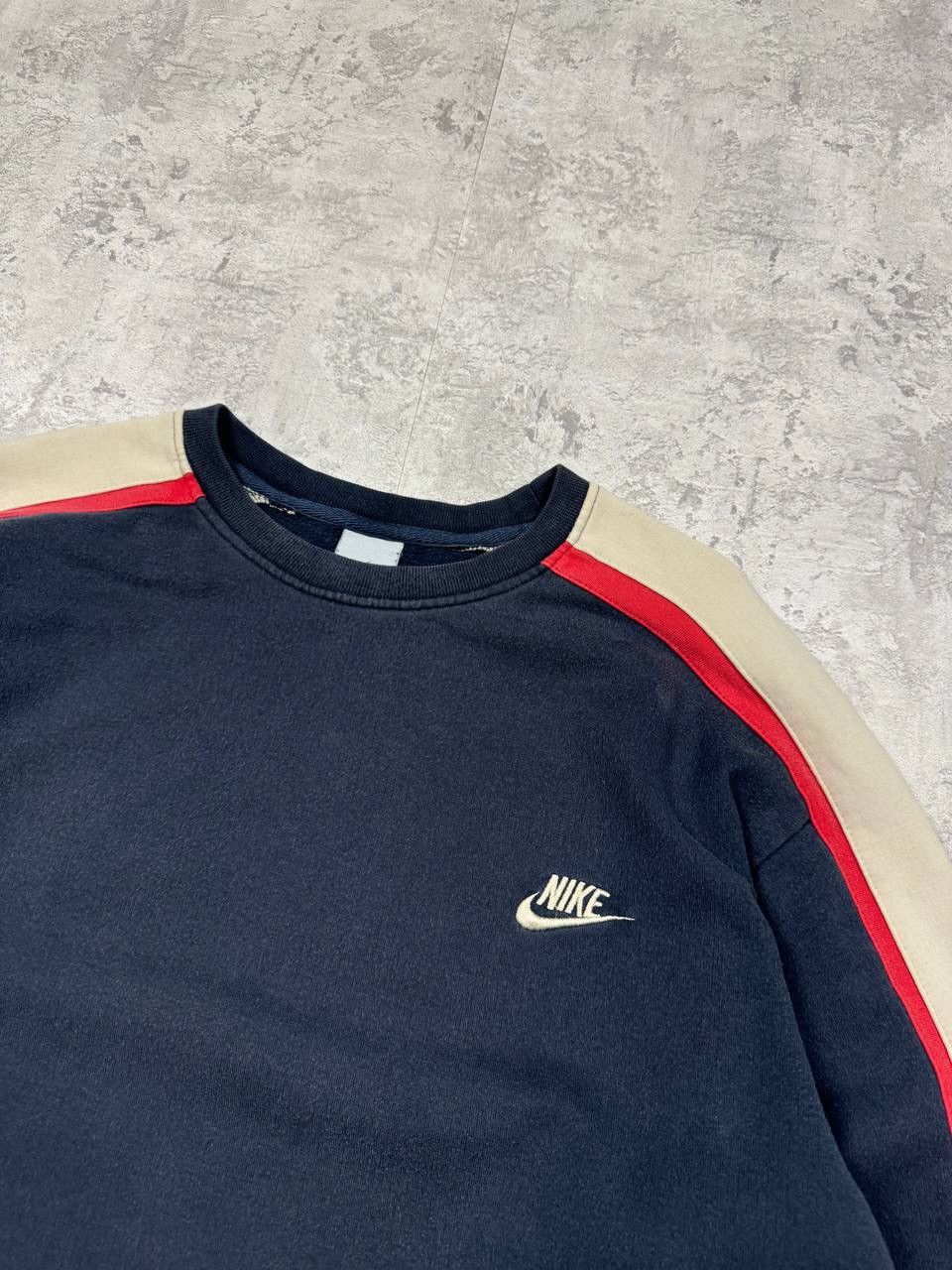 Nike Vintage Nike Y2K sweatshirt Size XL Size US XL / EU 56 / 4 - 4 Thumbnail