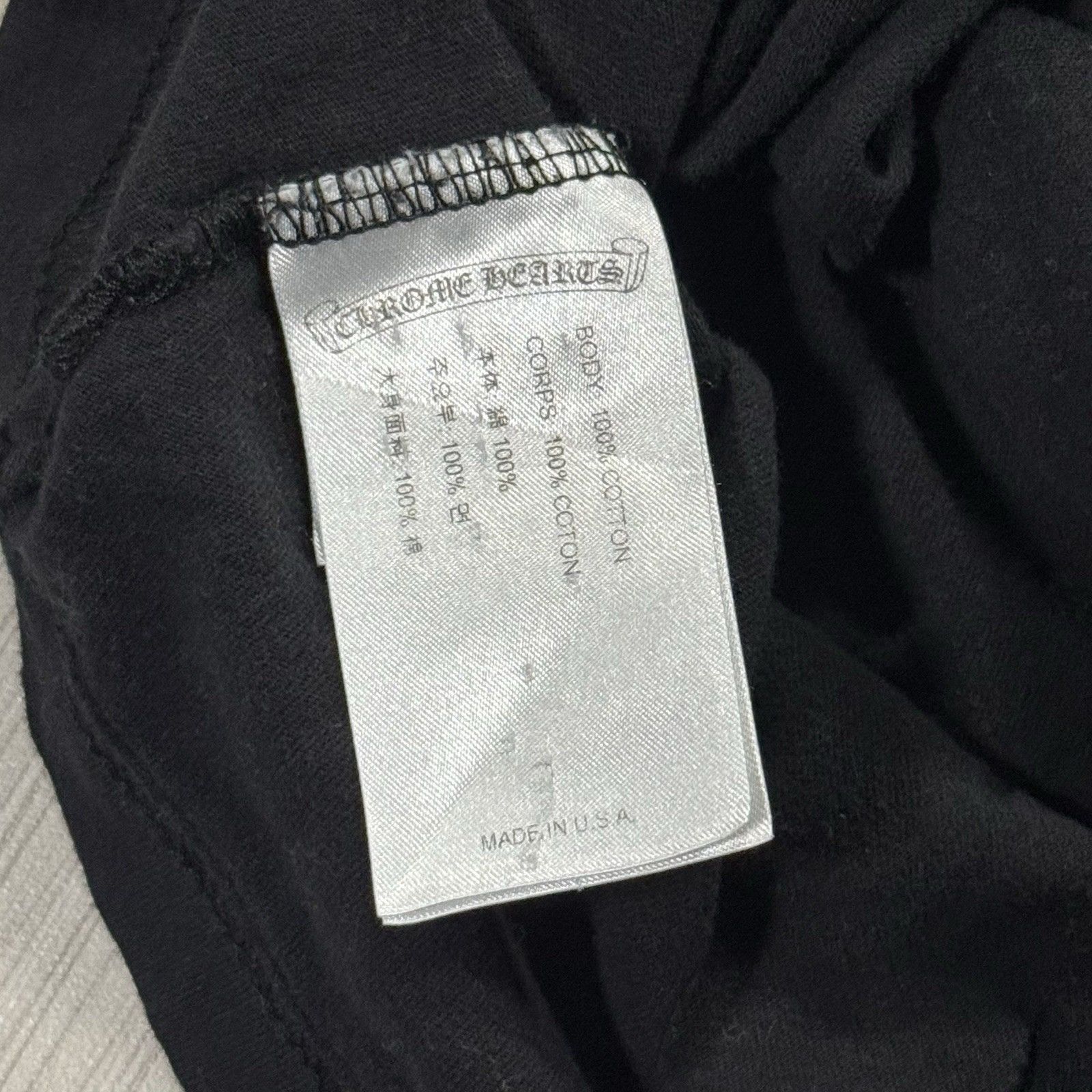 Chrome Hearts Mens Chrome Hearts Black Scroll Pocket T Shirt Size Large Size US L / EU 52-54 / 3 - 4 Thumbnail