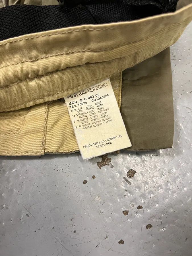 Jean Paul Gaultier AW2003 Jean Paul Gaultier Cargo Bondage Beige Skirt Size 27" / US 4 / IT 40 - 11 Thumbnail