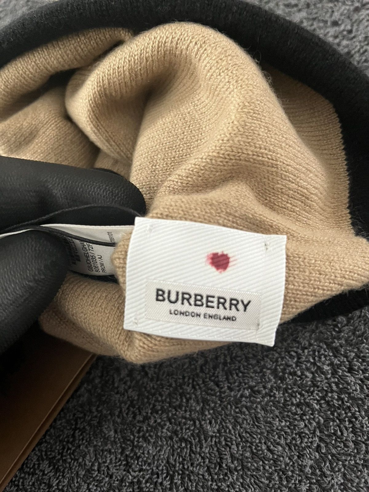 Burberry Burberry Logo Intarsia Cashmere Beanie Size ONE SIZE - 11 Thumbnail