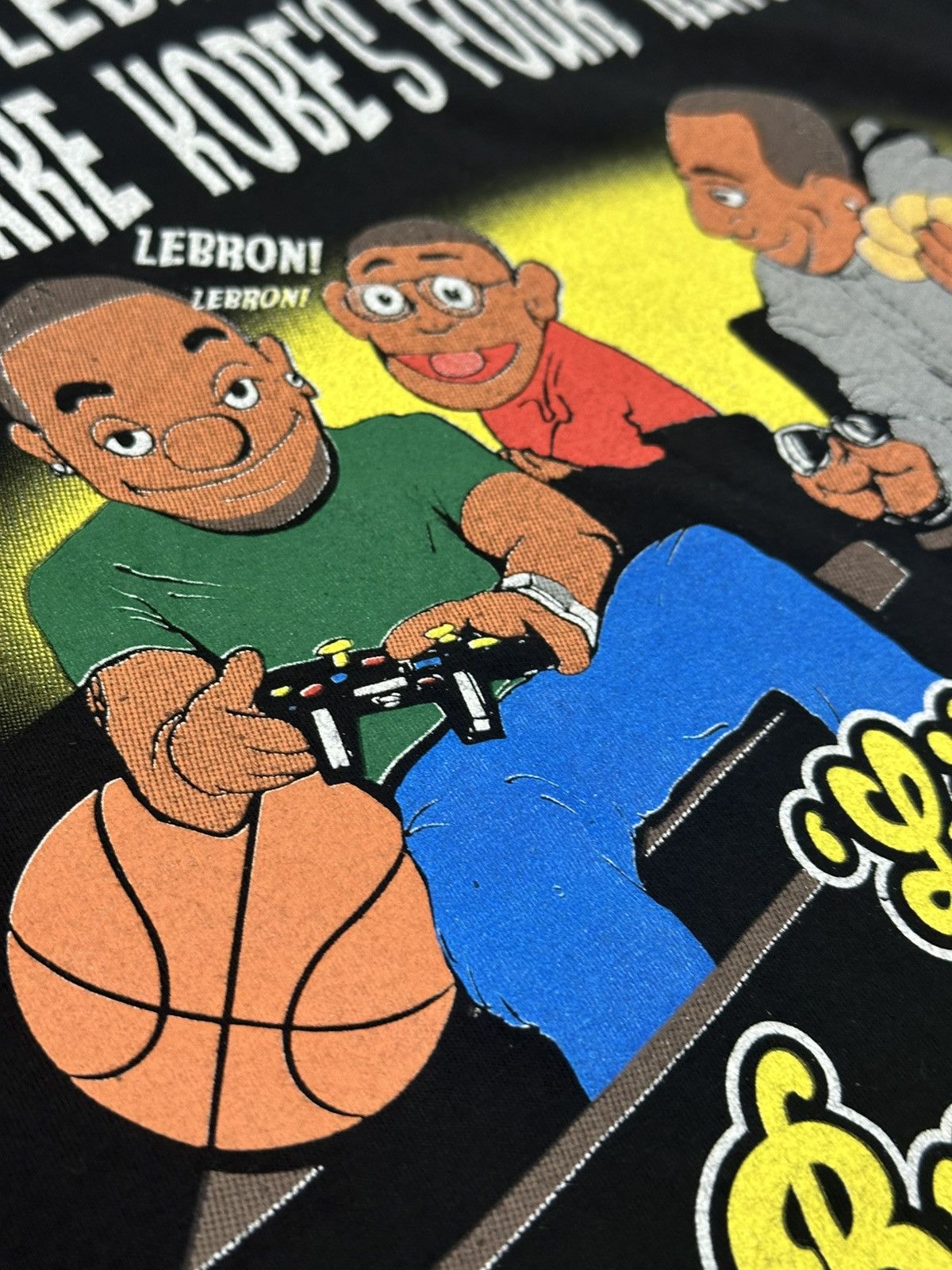 NBA Vintage 2009 Kobe Bryant LeBron James LilDez Nike Commercial Size US XL / EU 56 / 4 - 7 Thumbnail
