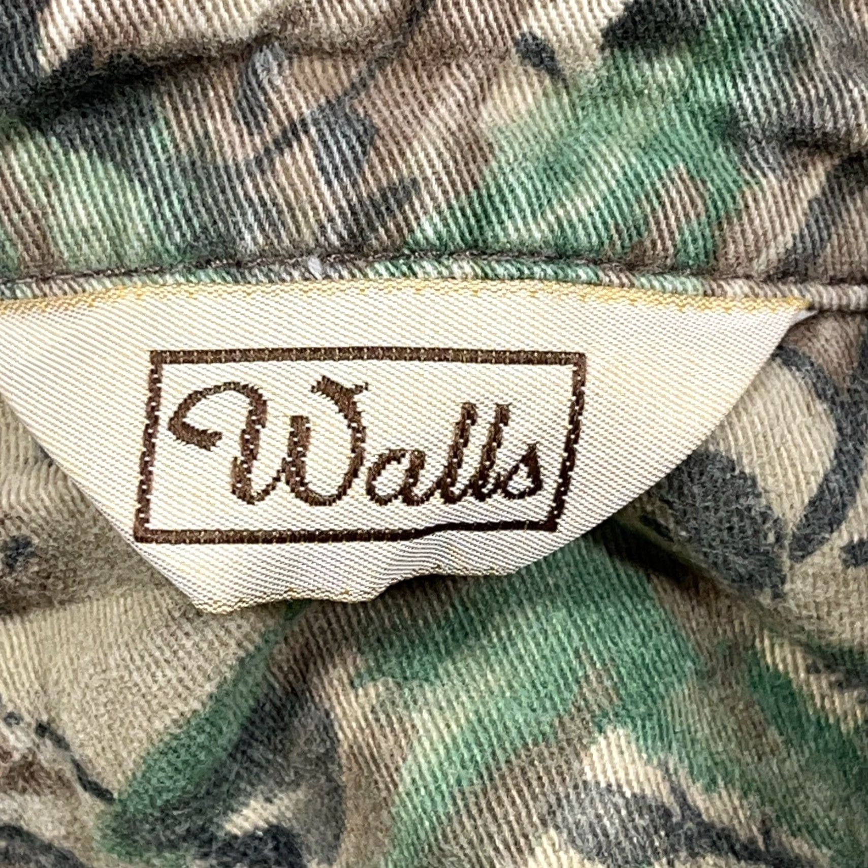 Walls VINTAGE Realtree Camo Shirt Men XXL Button Up Twill Denim Faded 90s Y2K Shacket Size US XXL / EU 58 / 5 - 4 Thumbnail