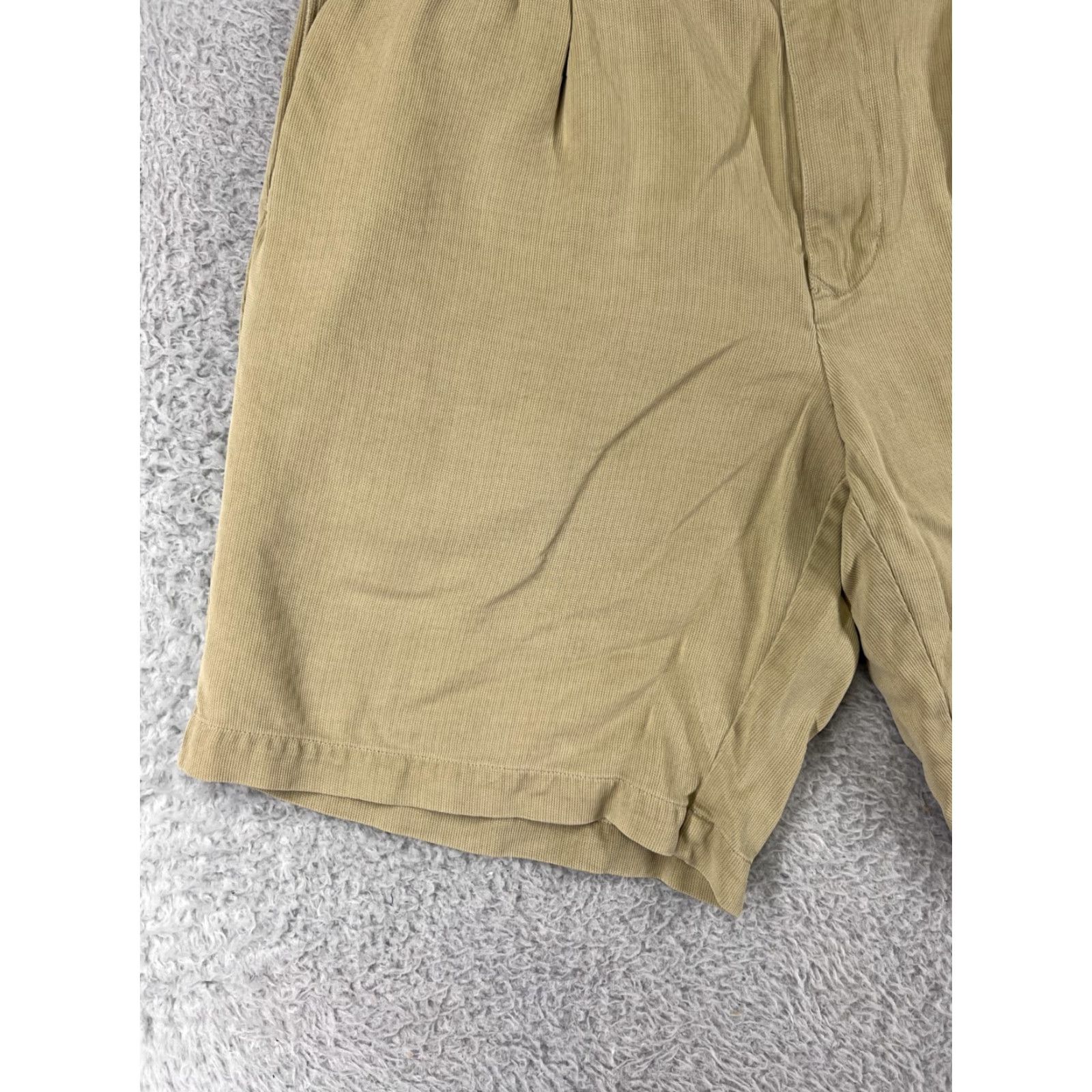 Tommy Bahama Tommy Bahama Shorts Men 32 Beige Silk Pleated RELAX Beach Vacation Resort Golf Size US 32 / EU 48 - 6 Thumbnail