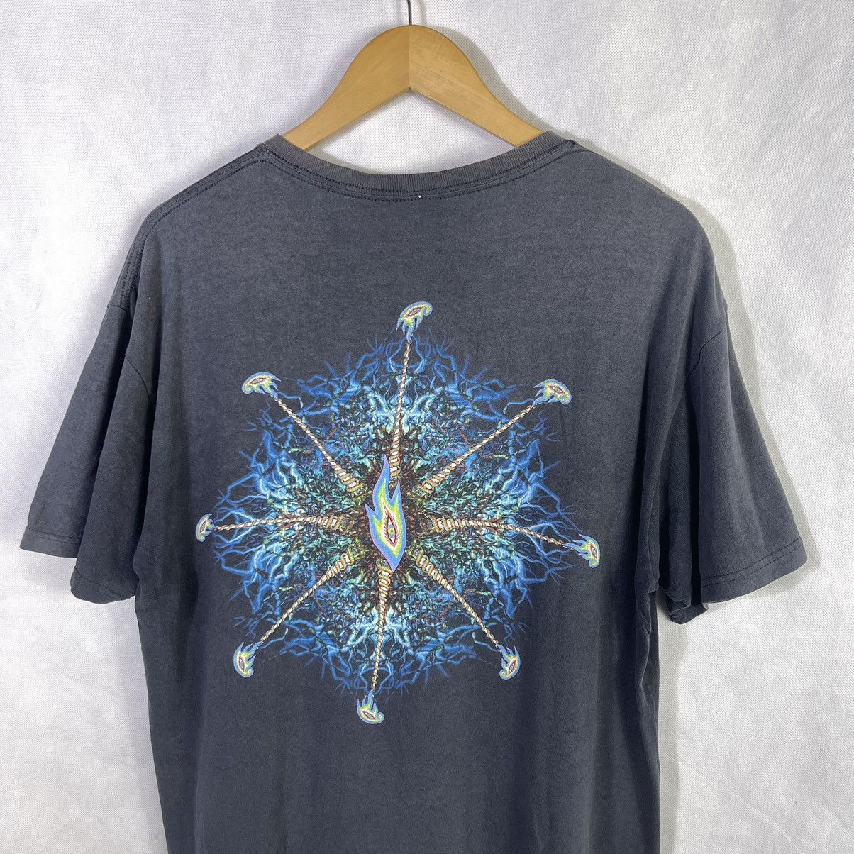 Band Tees × Vintage Vintage Tool Lateralus Distressed Fades Tshirt Size US L / EU 52-54 / 3 - 5 Thumbnail