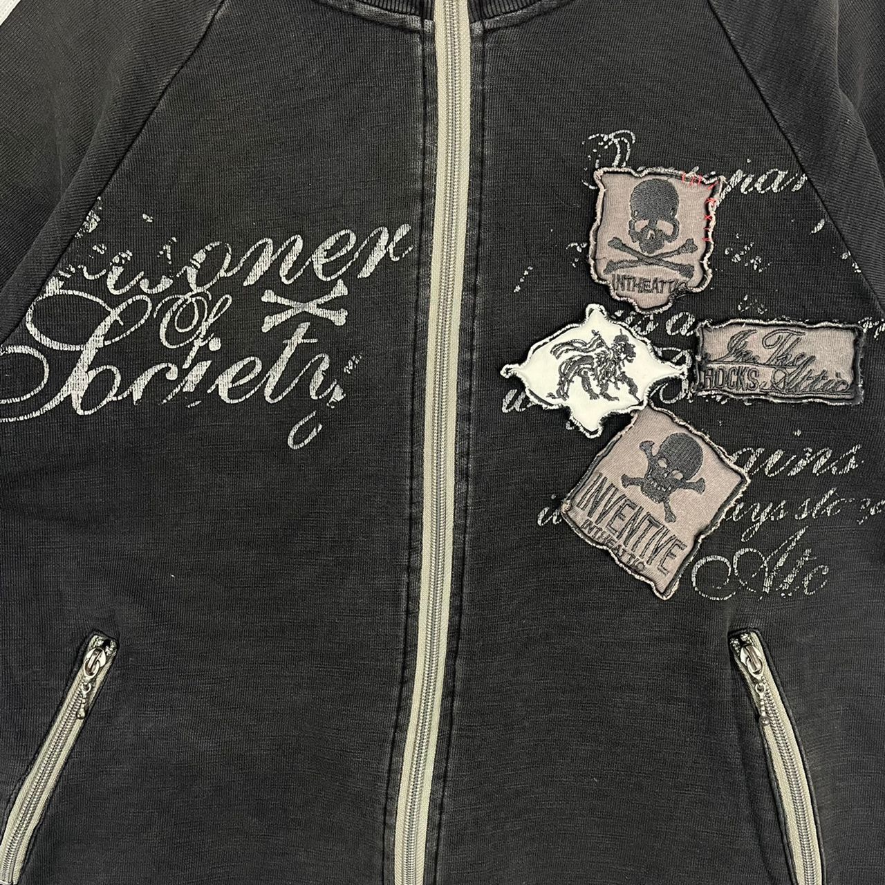 In The Attic Vintage In The Attic Gothic Skull Fullzipper Sweatshirt Size US L / EU 52-54 / 3 - 5 Thumbnail