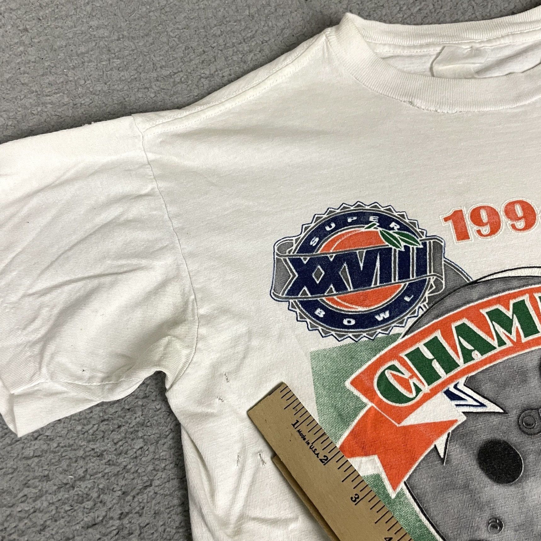 Vintage VINTAGE Dallas Cowboys Shirt Adult S White 1990s NFL Super Bowl Champion Back To Back Nike? Size US S / EU 44-46 / 1 - 6 Thumbnail