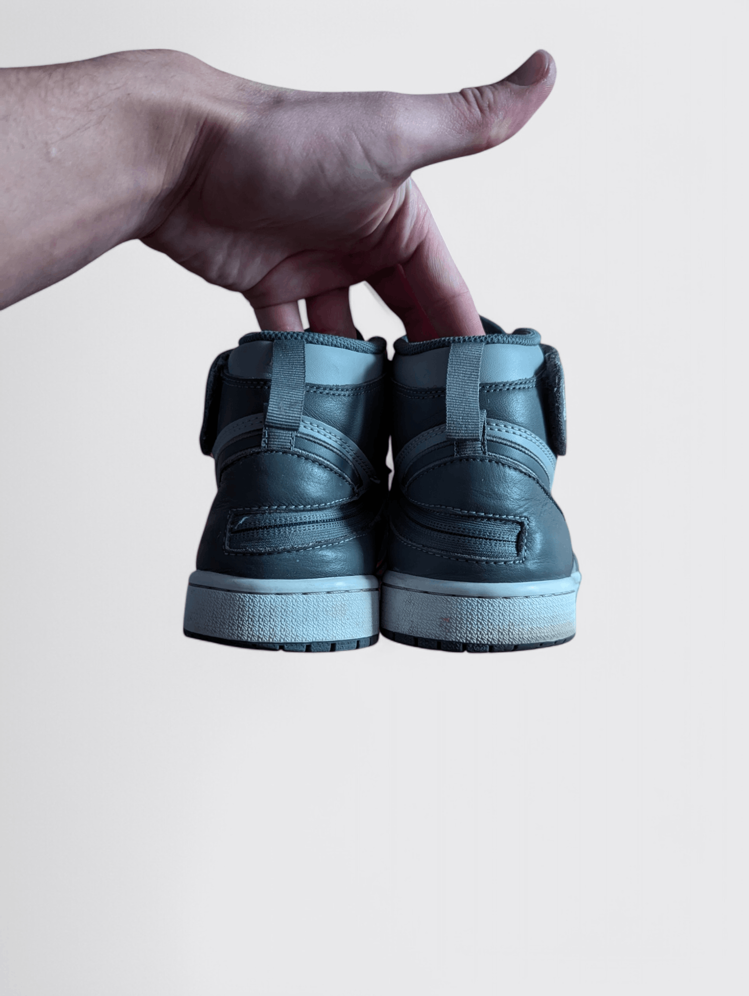 Nike Nike Air Jordan 1 High Flyease 41 Size US 8 / EU 41 - 8 Thumbnail
