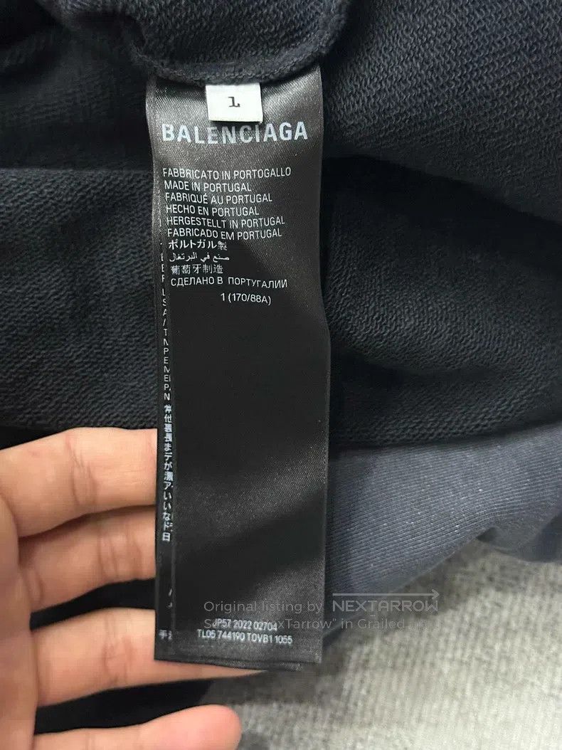 Balenciaga Balenciaga Black Distressed Tape Hoodie Size US S / EU 44-46 / 1 - 4 Thumbnail